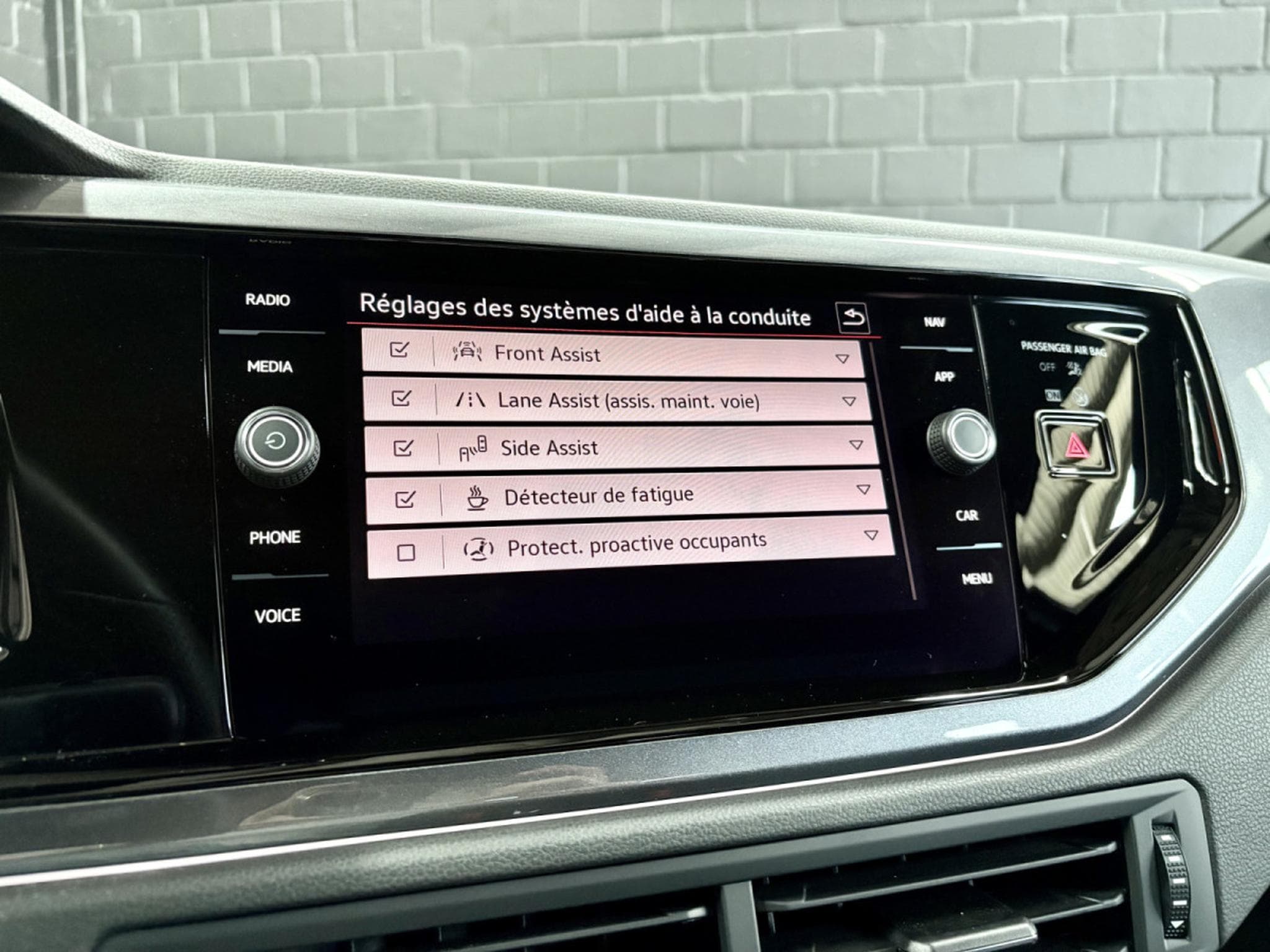 VW Polo 2.0 TSI 207 CV DSG7 **CAM** MATRIX ** CARPLAY** (2023) - Photo 18