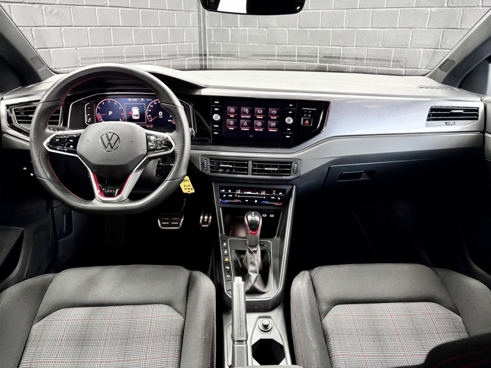 VW Polo 2.0 TSI 207 CV DSG7 **CAM** MATRIX ** CARPLAY** (2023) - Photo 9