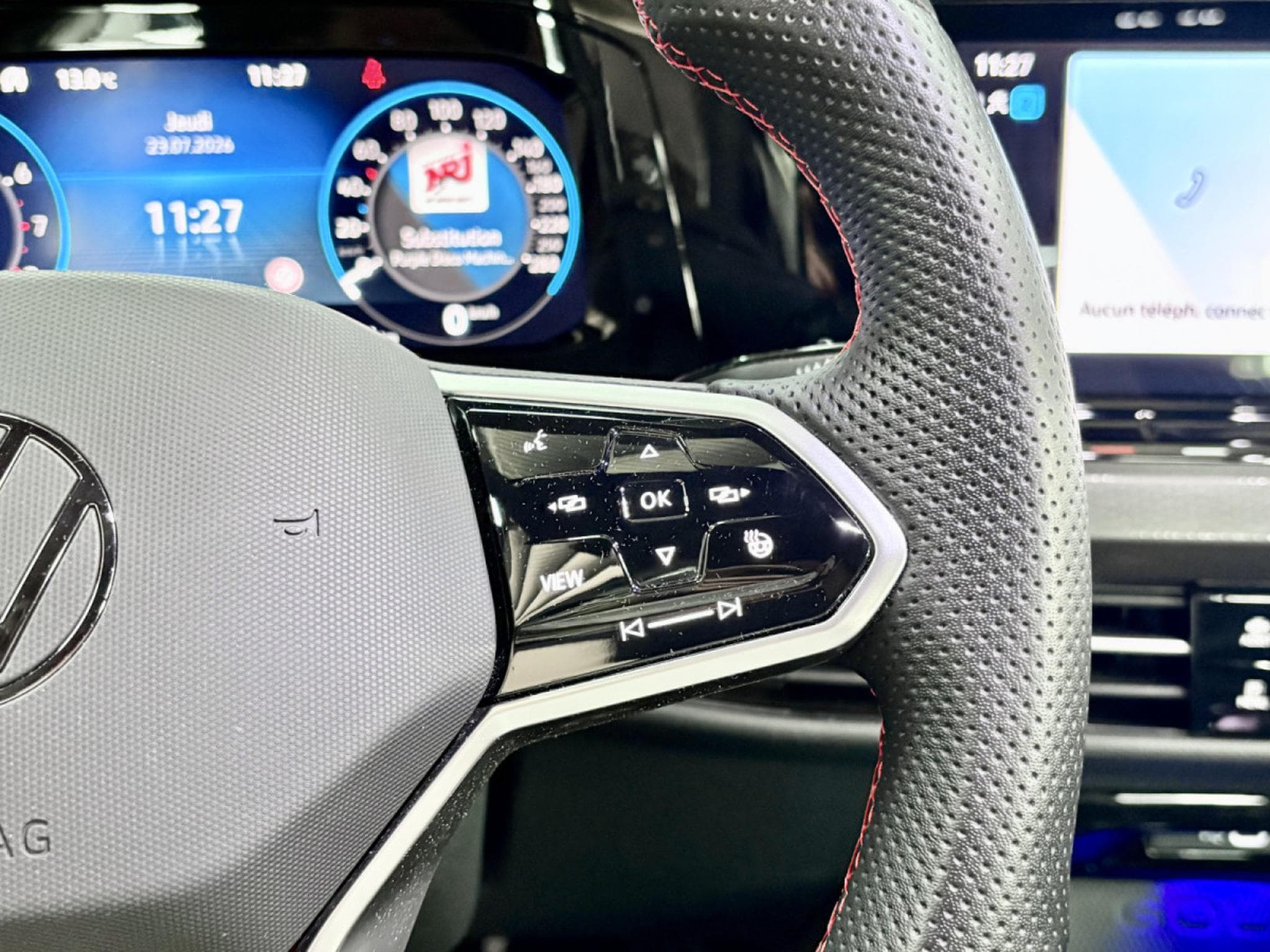 VW Golf GTI 2.0 TSI BVM6 245 CV *BOITE MECA* ACC * CARPLAY* (2023) - Foto 12
