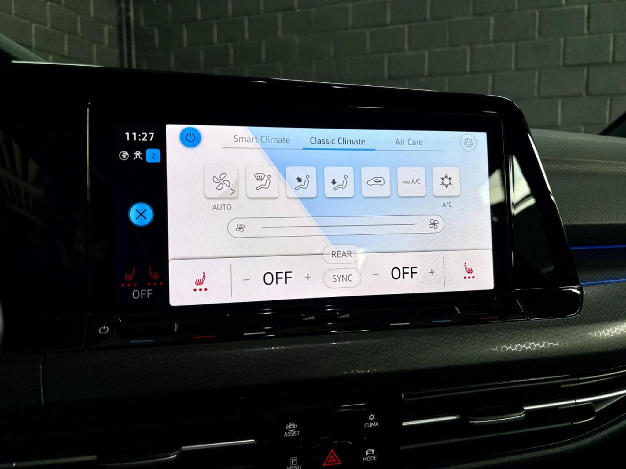 VW Golf GTI 2.0 TSI BVM6 245 CV *BOITE MECA* ACC * CARPLAY* (2023) - Foto 17