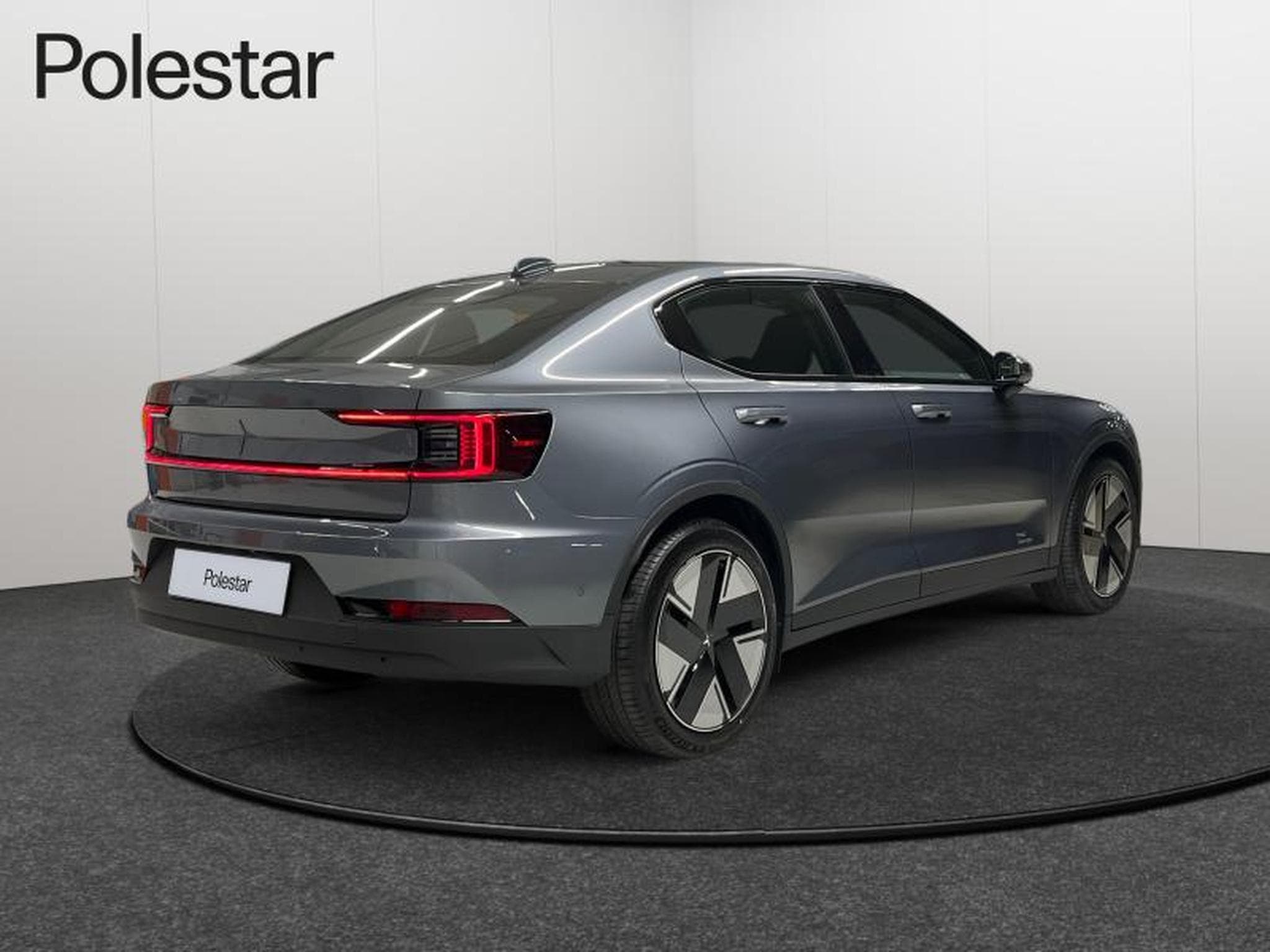 Polestar 2 LRSM Plus/Pilot/Climate (2025) - Photo 2