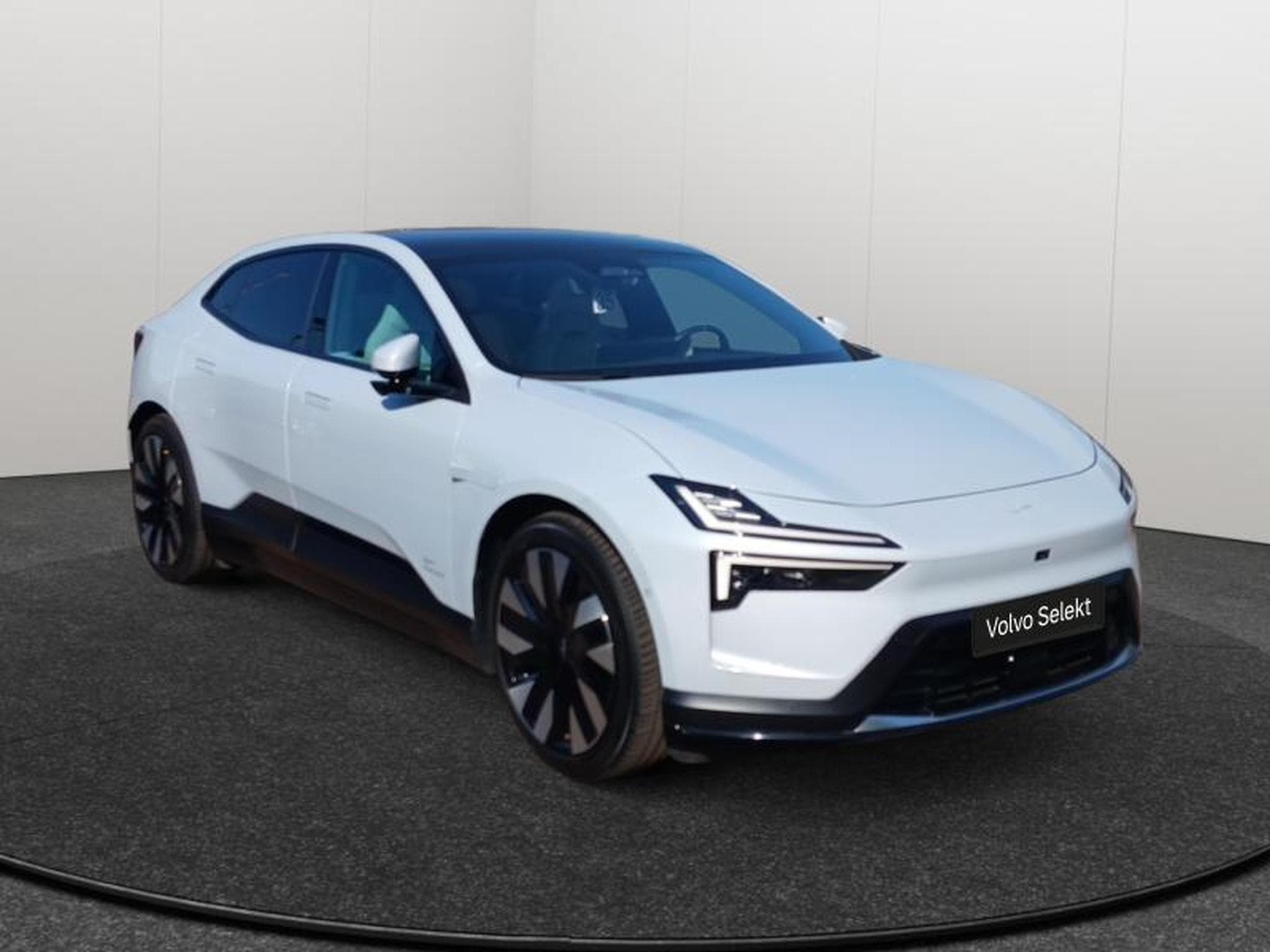 Polestar 4 Long range dual | Plus | Nappa (2024) - Photo 7