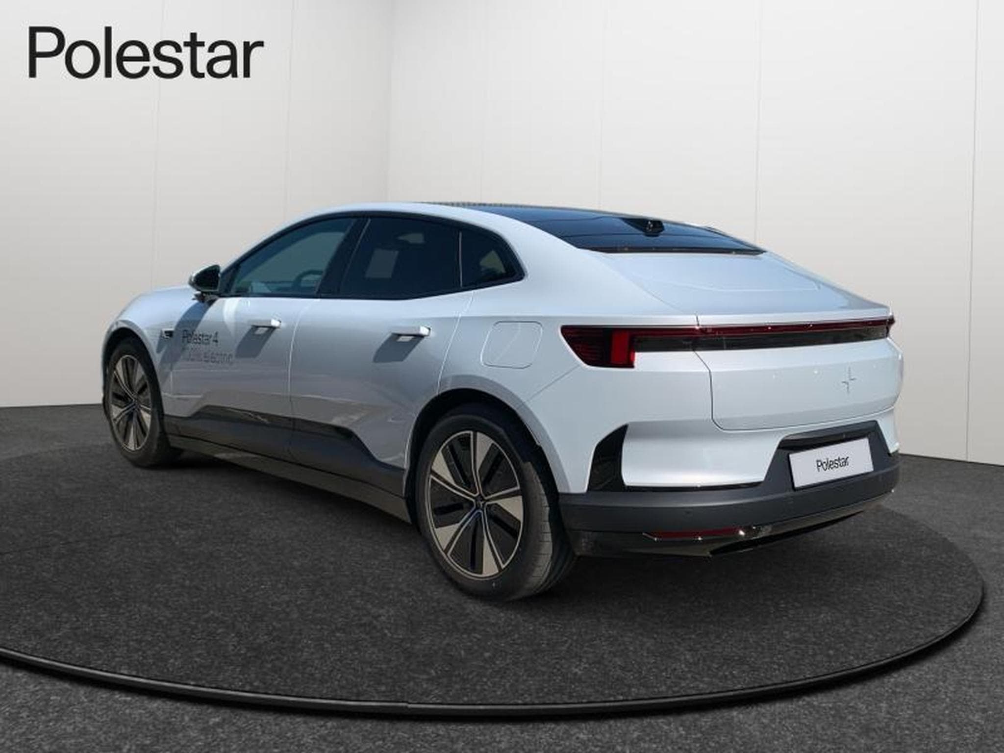 Polestar 4 LRSM / PRIME (2026) - Photo 3
