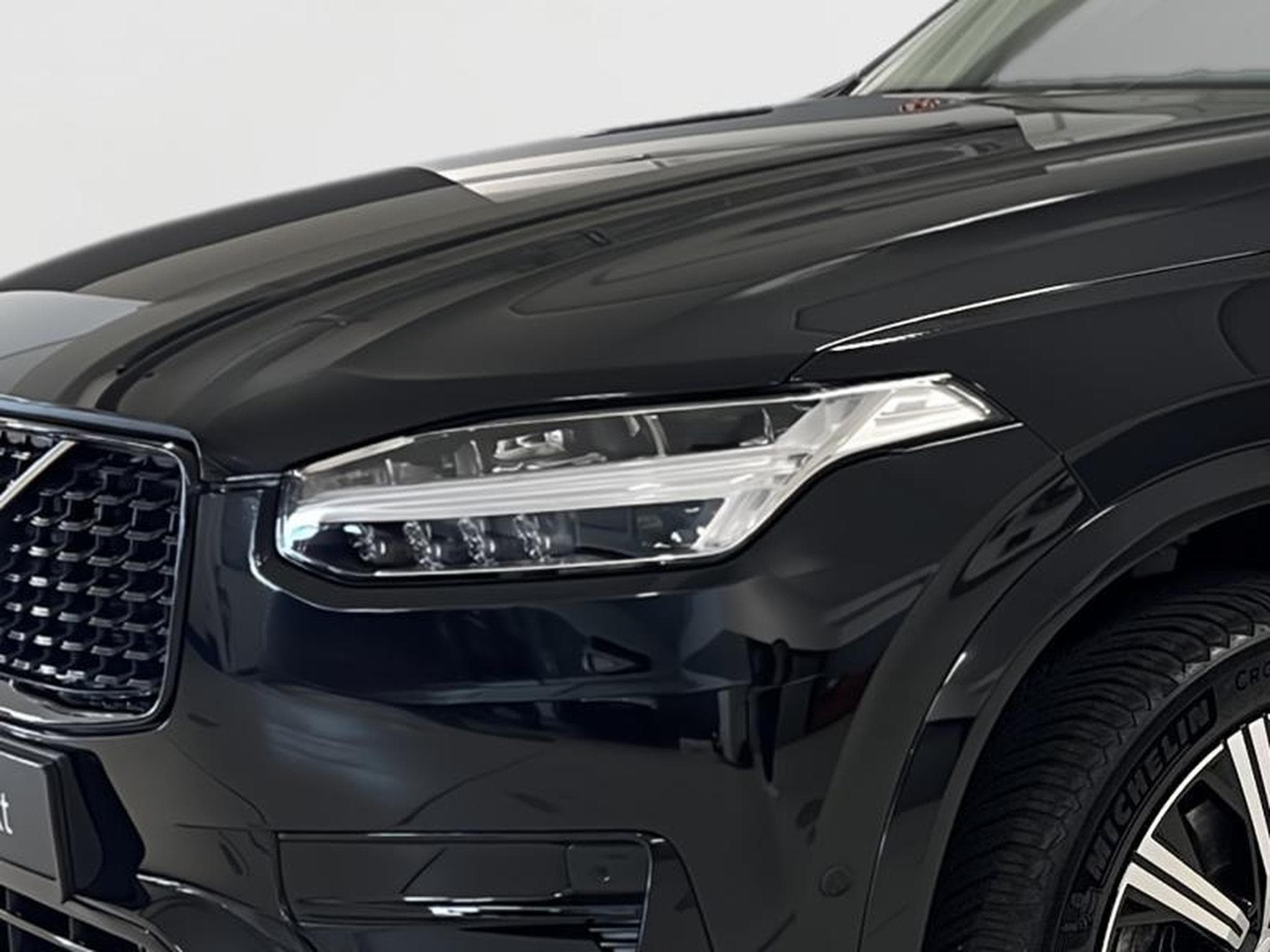 Volvo XC90 Plus Dark (2022) - Photo 3