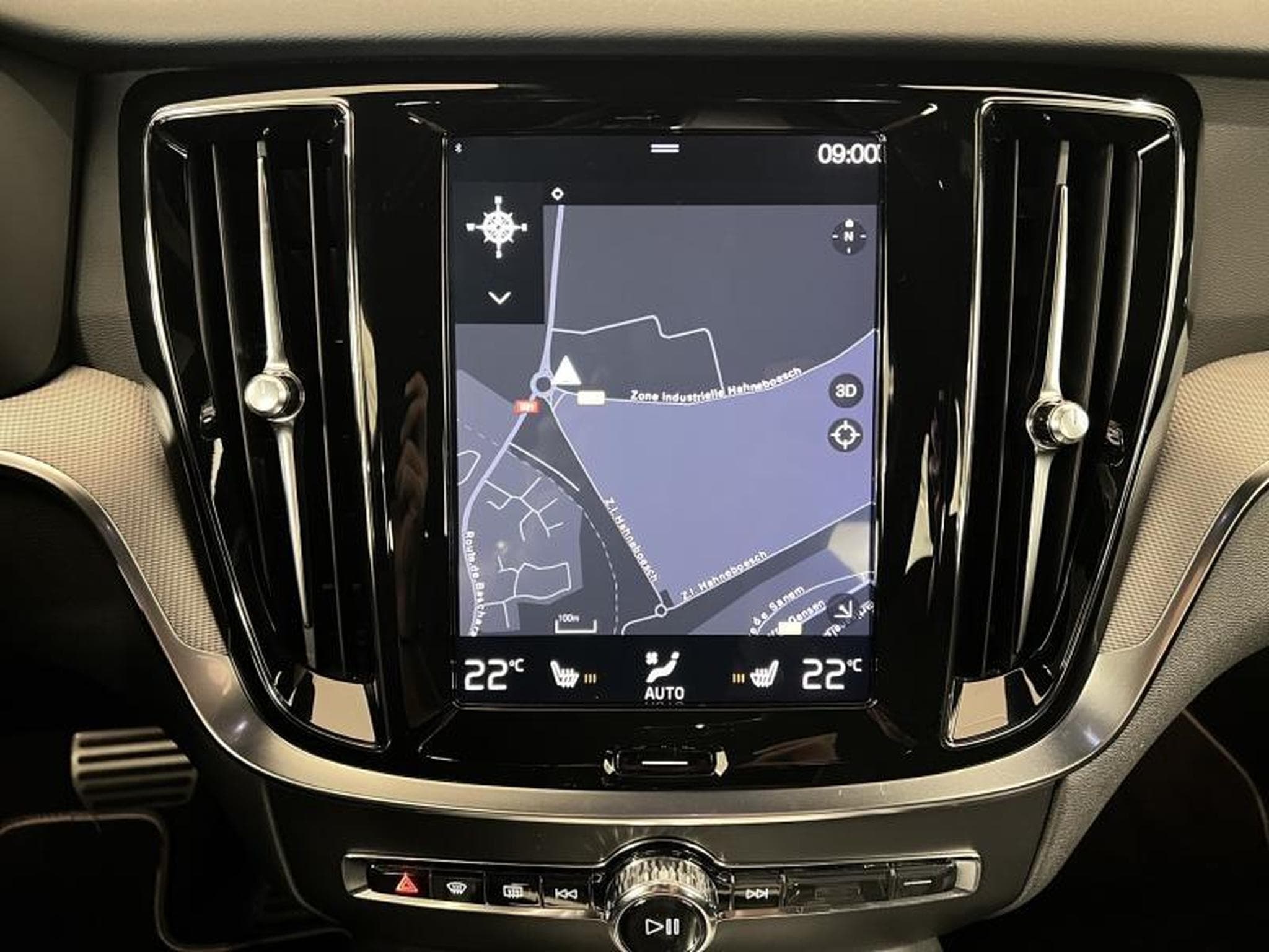Volvo S60 R-Design (2019) - Photo 11