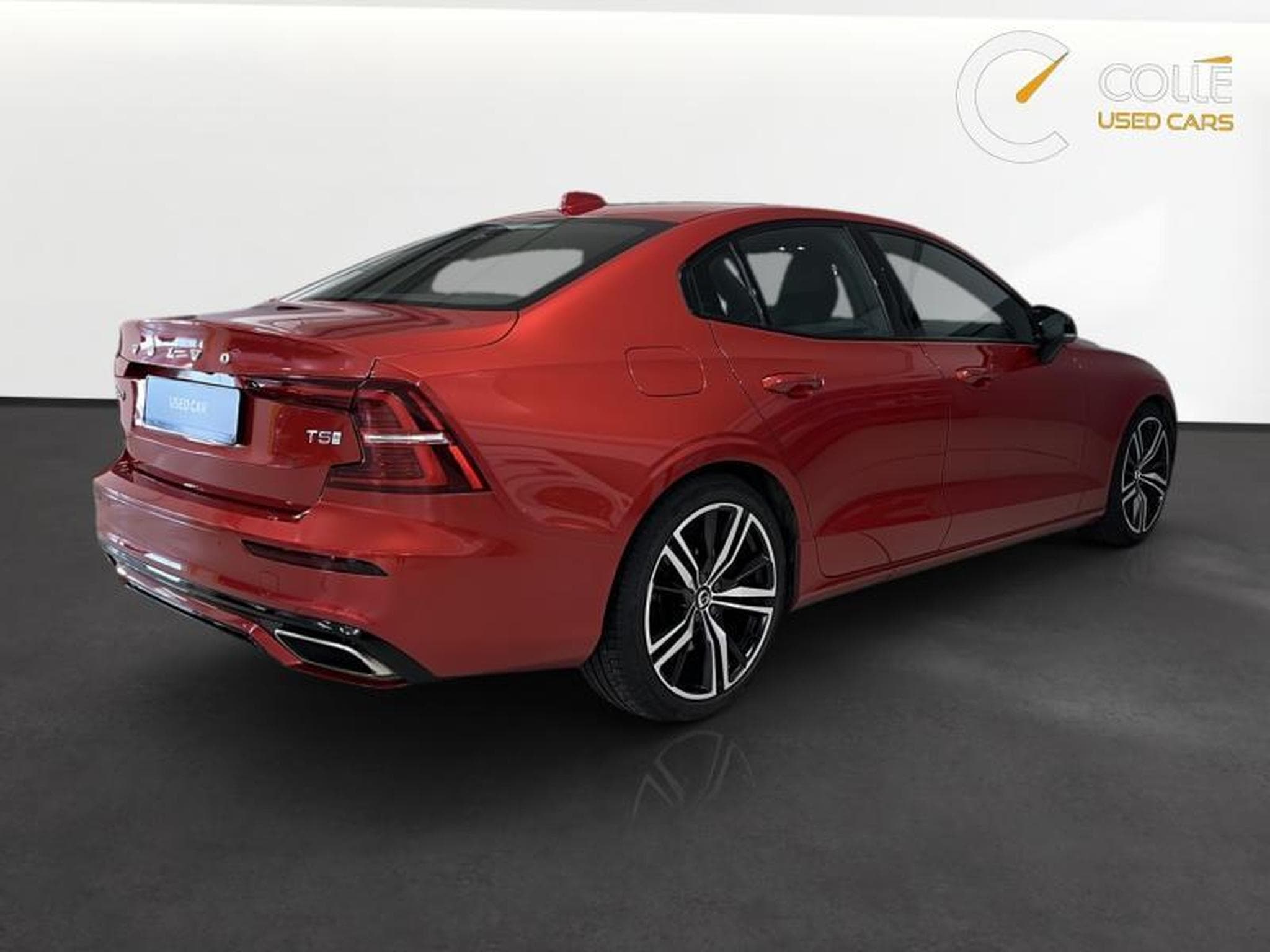 Volvo S60 R-Design (2019) - Photo 2