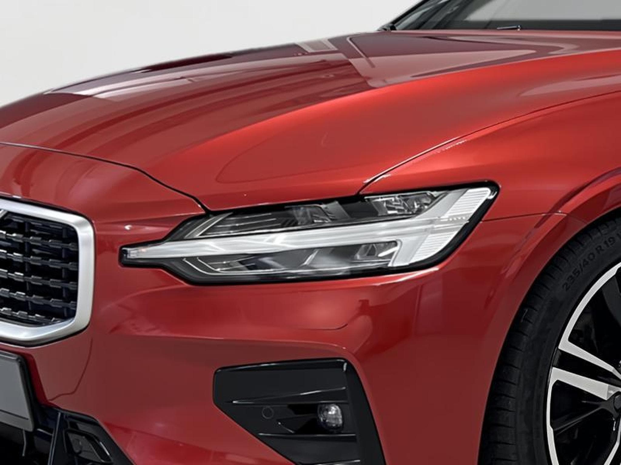 Volvo S60 R-Design (2019) - Photo 3