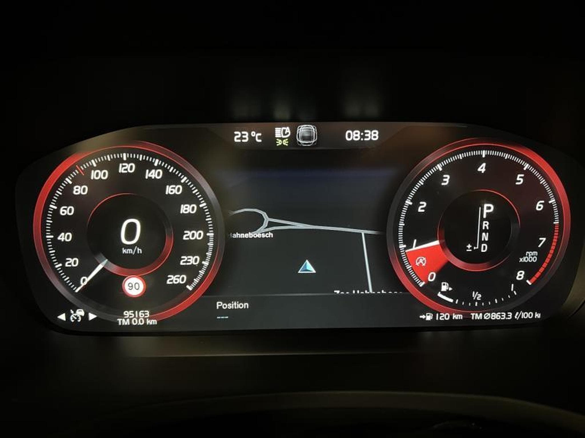 Volvo S60 R-Design (2019) - Photo 9