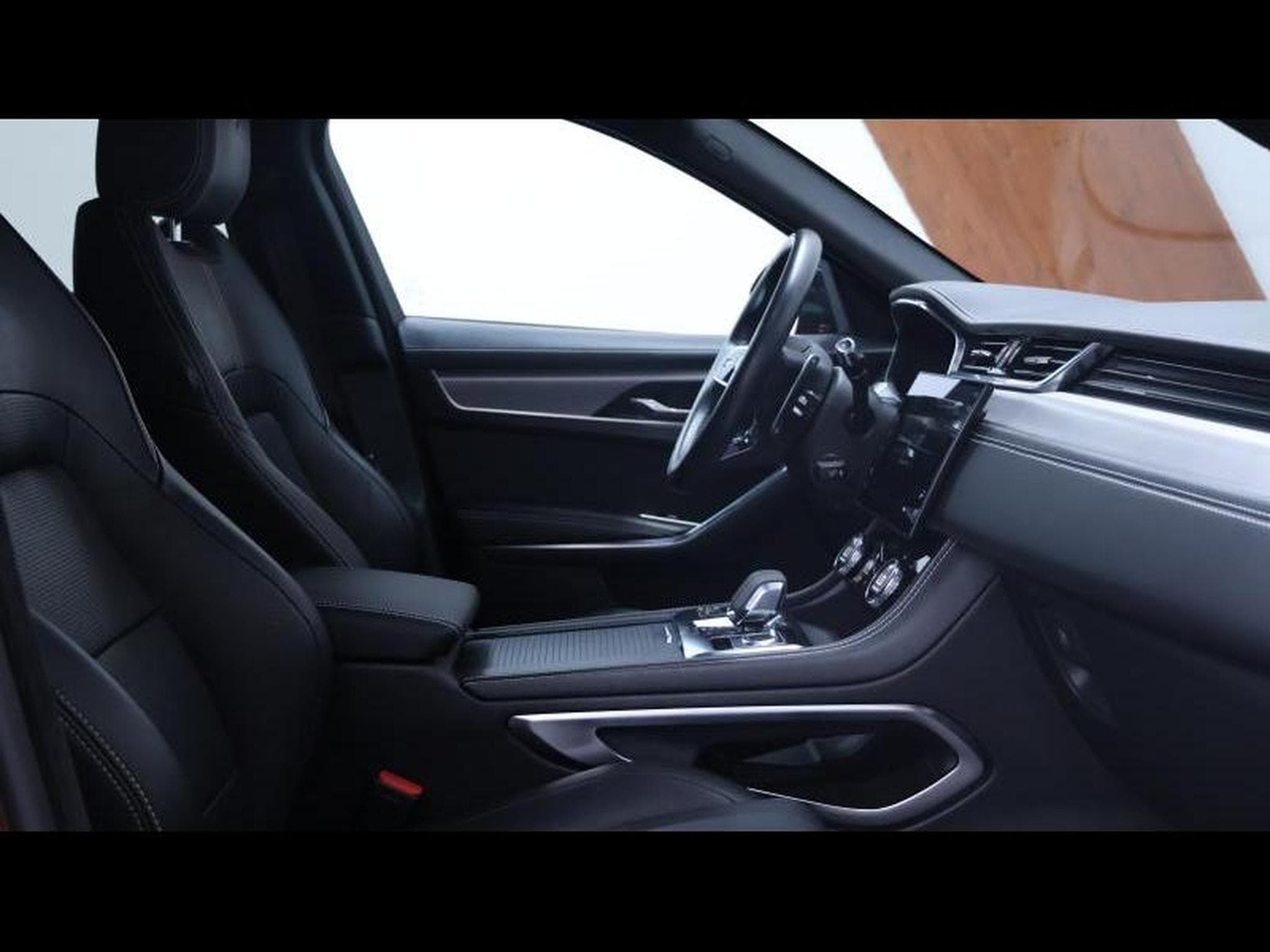 Jaguar F-Pace D165 R-Dynamic S Auto AWD (2021) - Foto 9