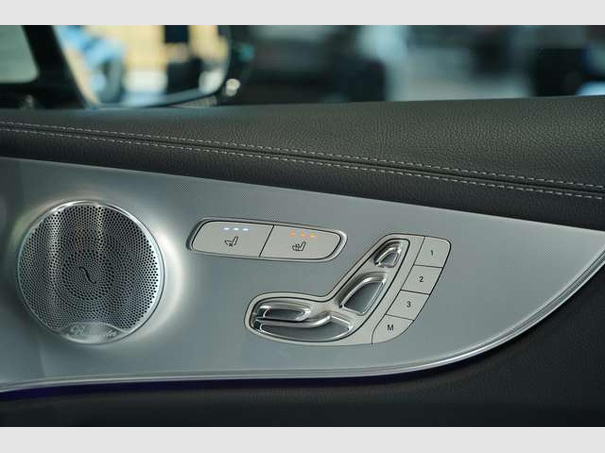 Mercedes E 450 4M Coupe AMG Line *19 *Pano *H-UP *BURM (2018) - Photo 22