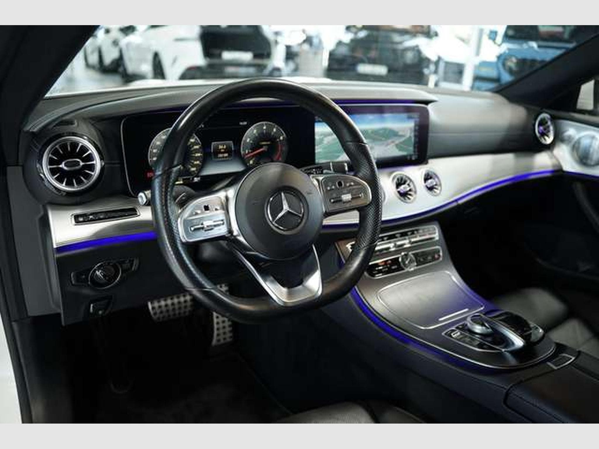 Mercedes E 450 4M Coupe AMG Line *19 *Pano *H-UP *BURM (2018) - Photo 27