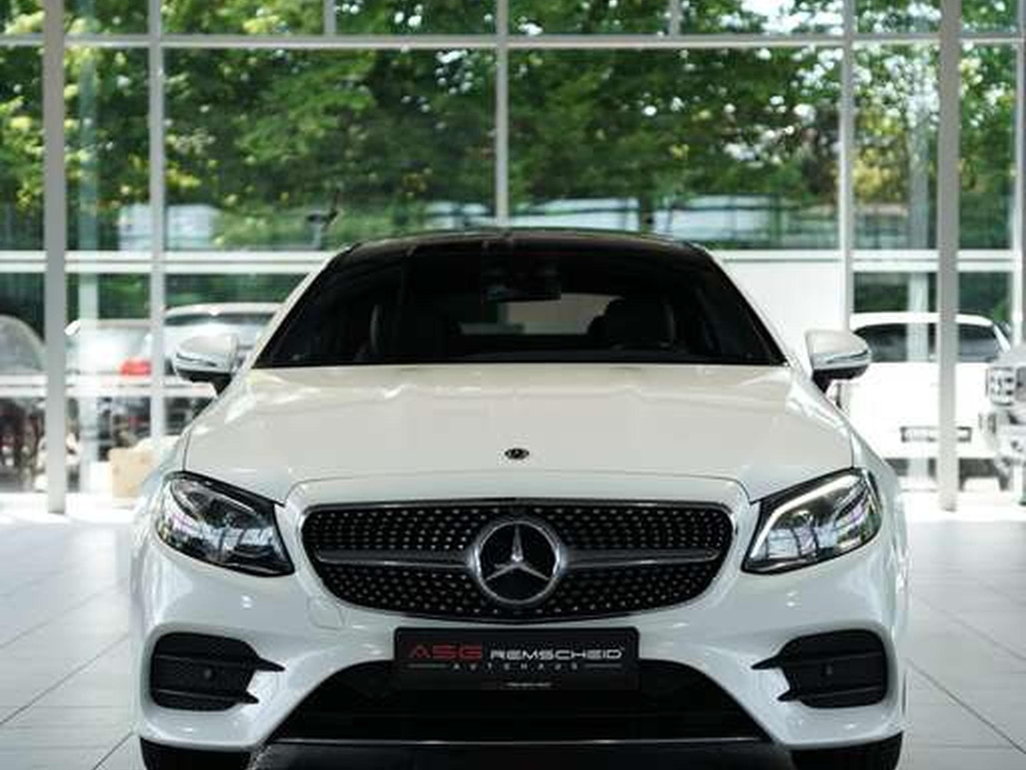 Mercedes E 450 4M Coupe AMG Line *19 *Pano *H-UP *BURM (2018) - Photo 3