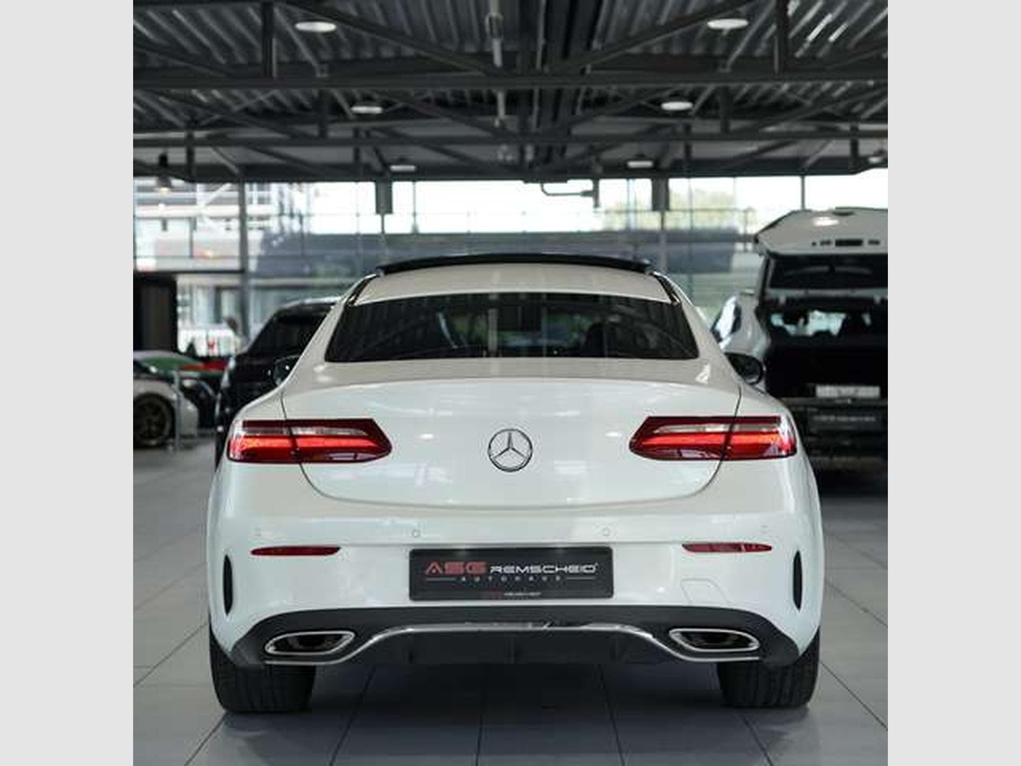 Mercedes E 450 4M Coupe AMG Line *19 *Pano *H-UP *BURM (2018) - Photo 8