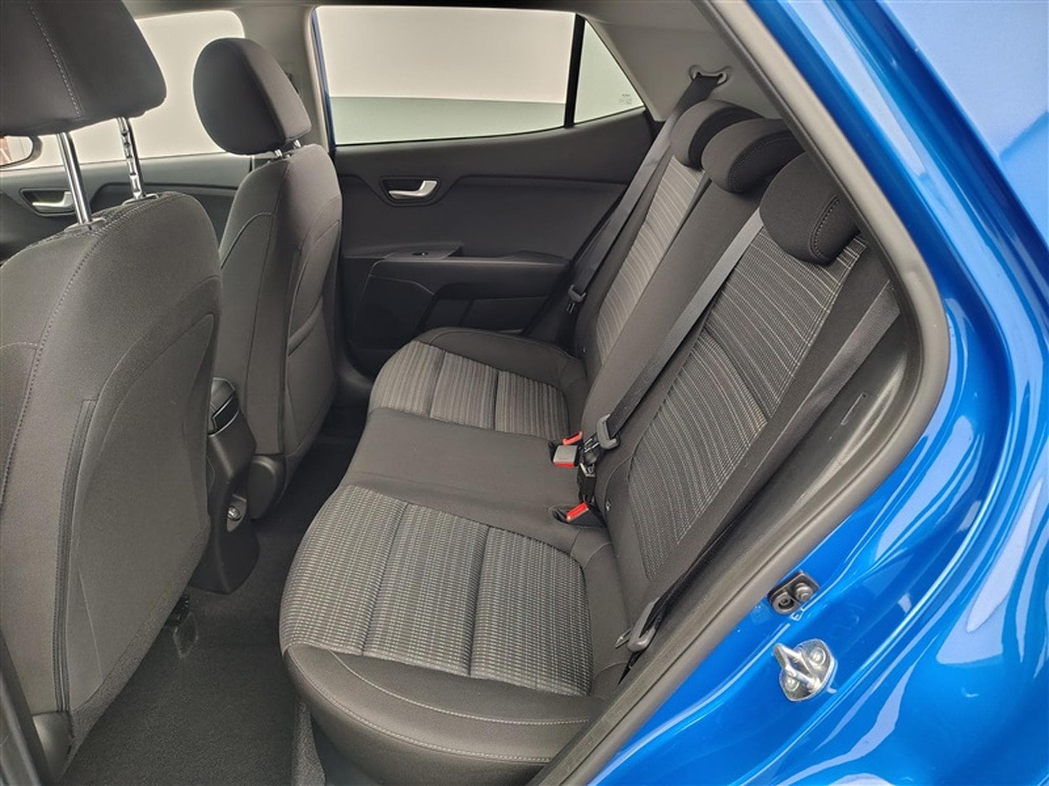 Kia Stonic 1.0 T Style Edition ISG DCT NAVI / CLIM (2025) - Photo 12