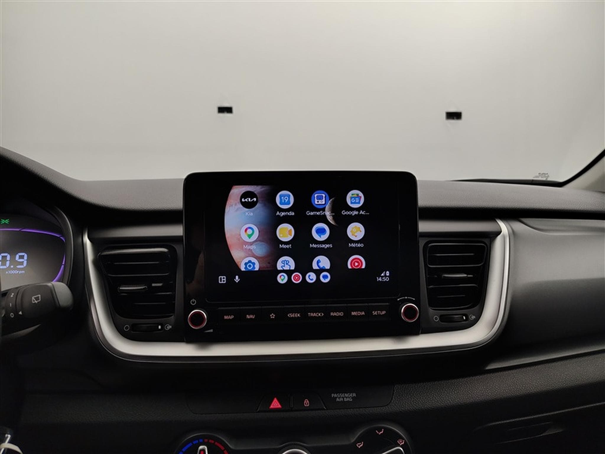 Kia Stonic 1.0 T Style Edition ISG DCT NAVI / CLIM (2025) - Photo 18