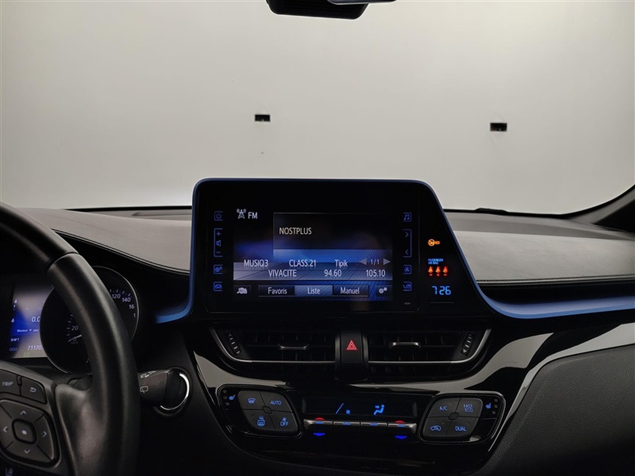 Toyota C-HR 1.2 Turbo 2WD C-Ult/GPS/Caméra/JA 18/PDC avt+arr (2019) - Photo 11