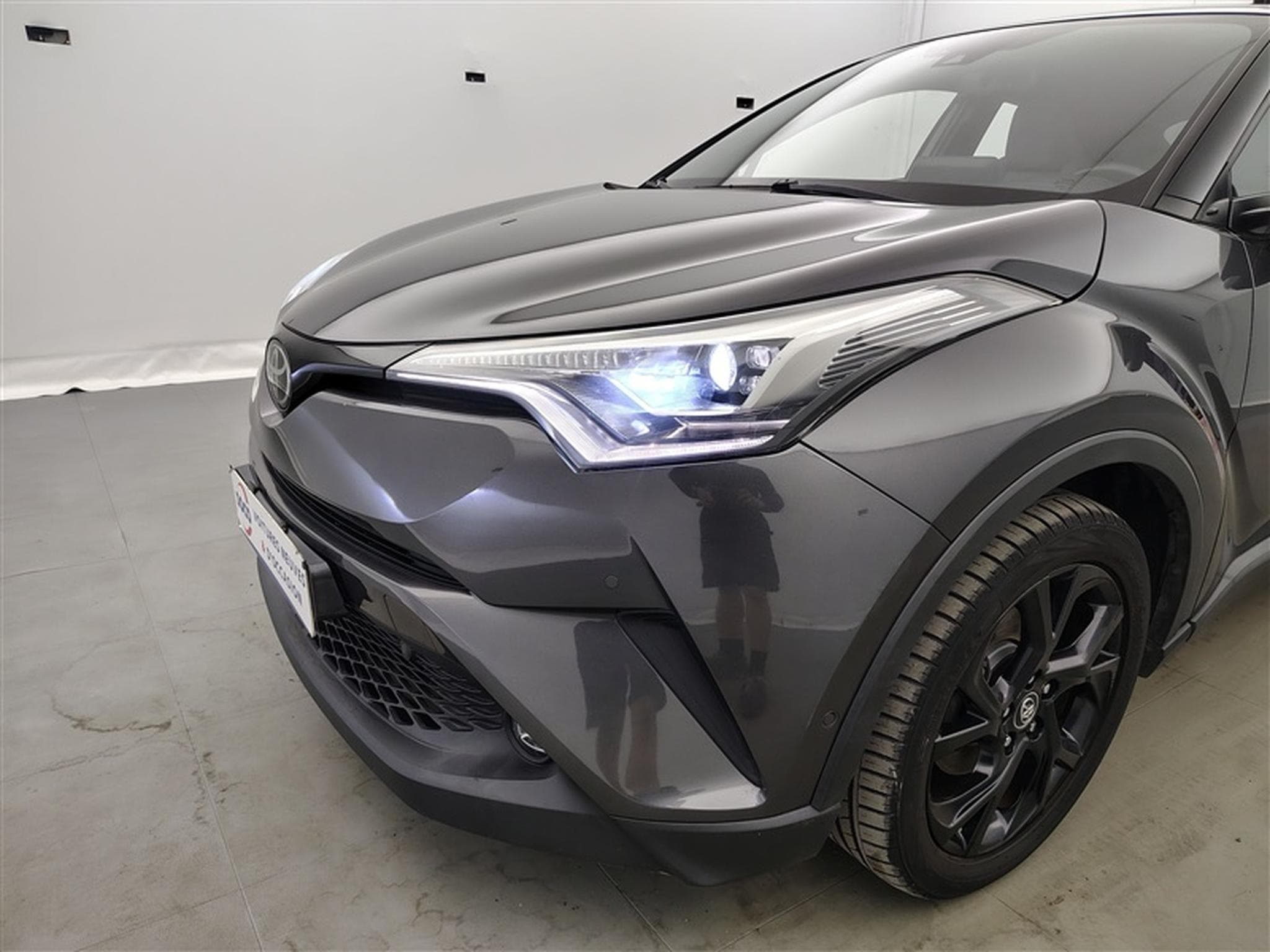 Toyota C-HR 1.2 Turbo 2WD C-Ult/GPS/Caméra/JA 18/PDC avt+arr (2019) - Photo 15