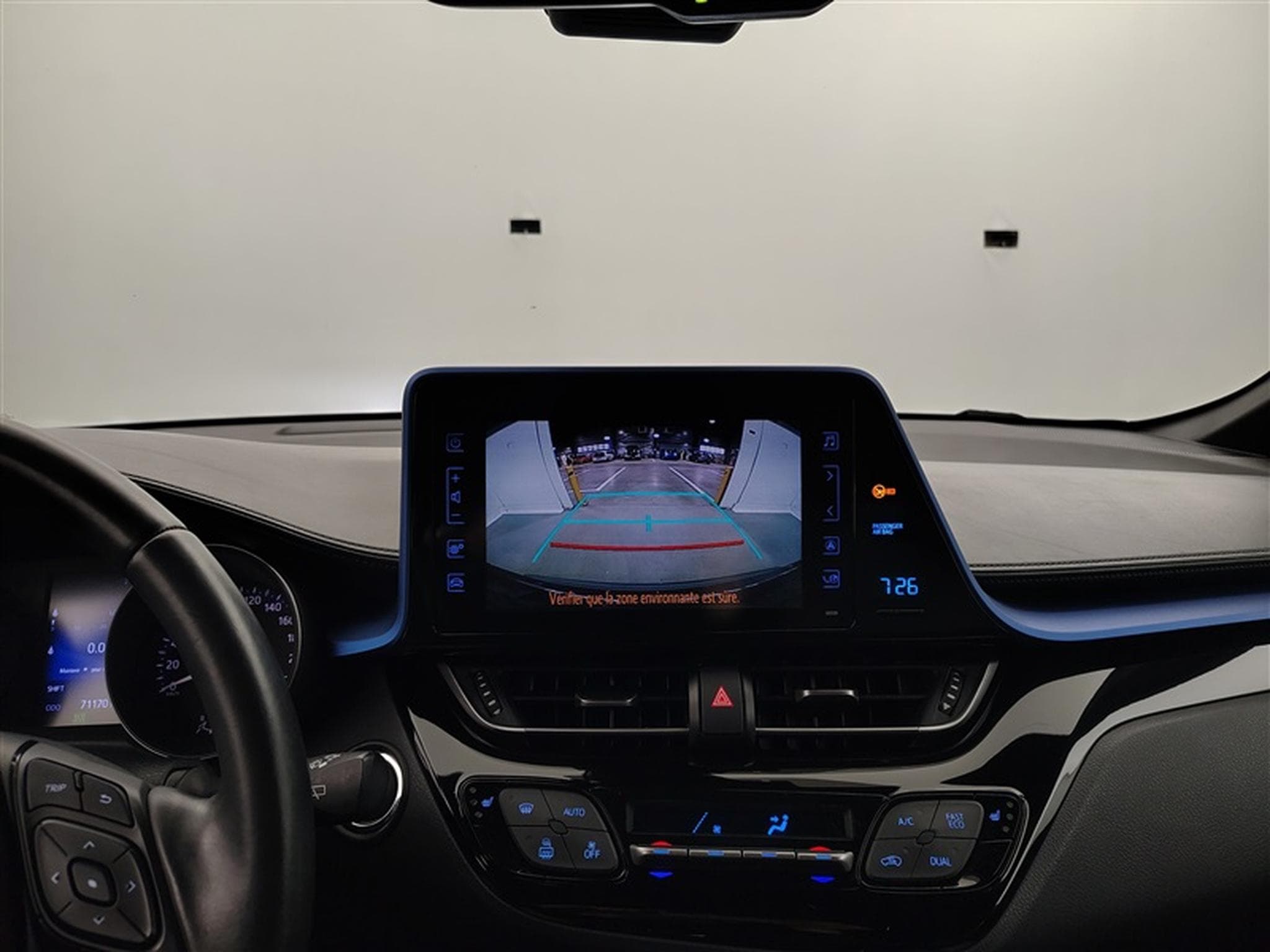 Toyota C-HR 1.2 Turbo 2WD C-Ult/GPS/Caméra/JA 18/PDC avt+arr (2019) - Photo 18