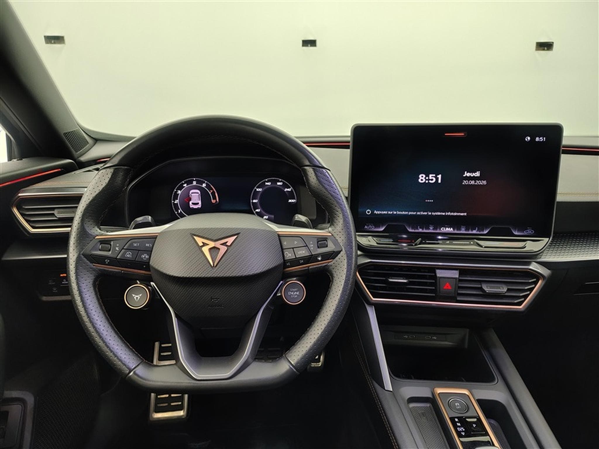 Cupra Formentor 1.5 eTSI MHEV Business DSG (2024) - Photo 9