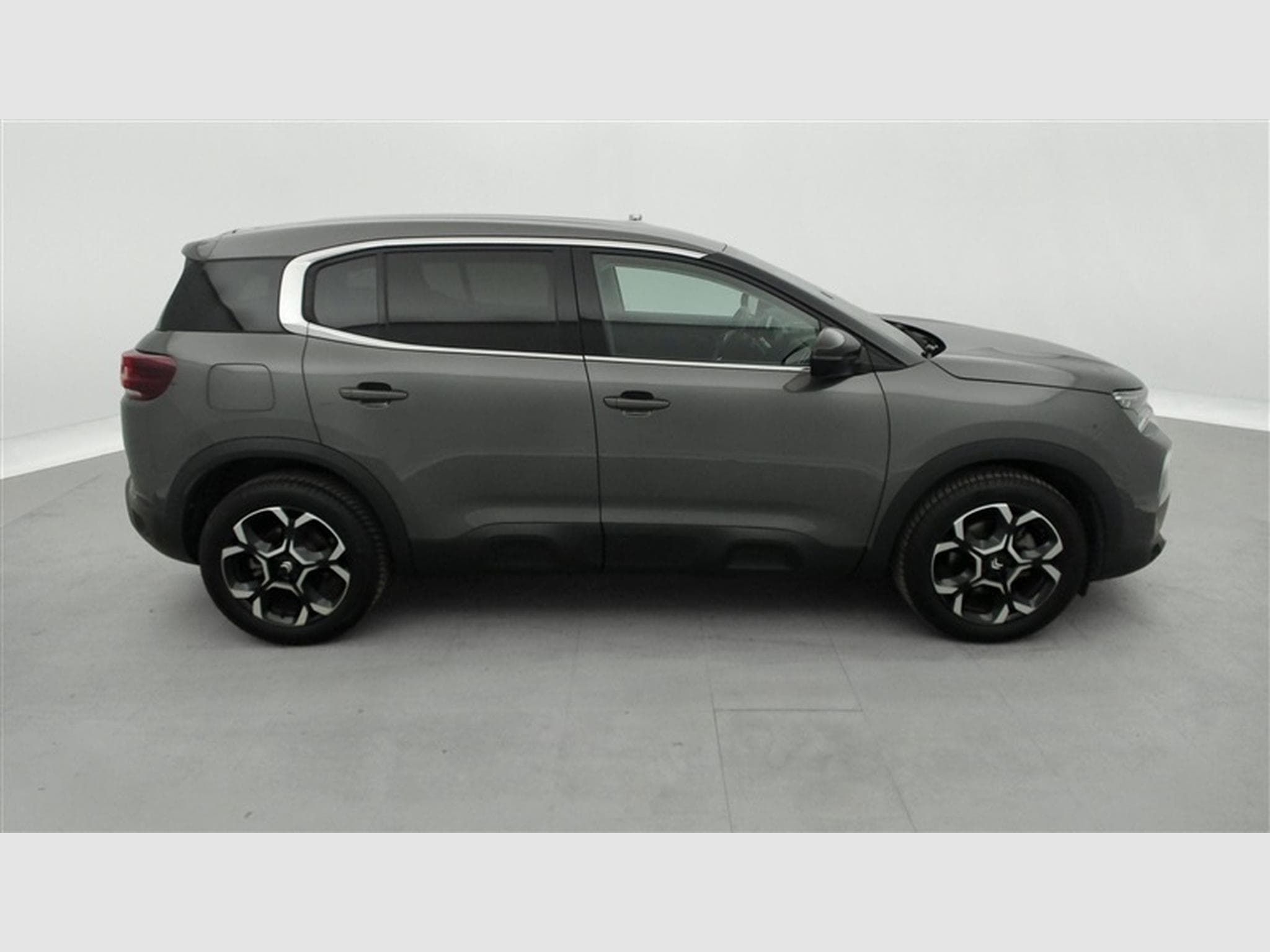 Citroen C5 Aircross 1.5 BlueHDi 130cv EAT8 PLUS NAVI / FULL LED / S-CUIR / JA 19 (2025) - Photo 24