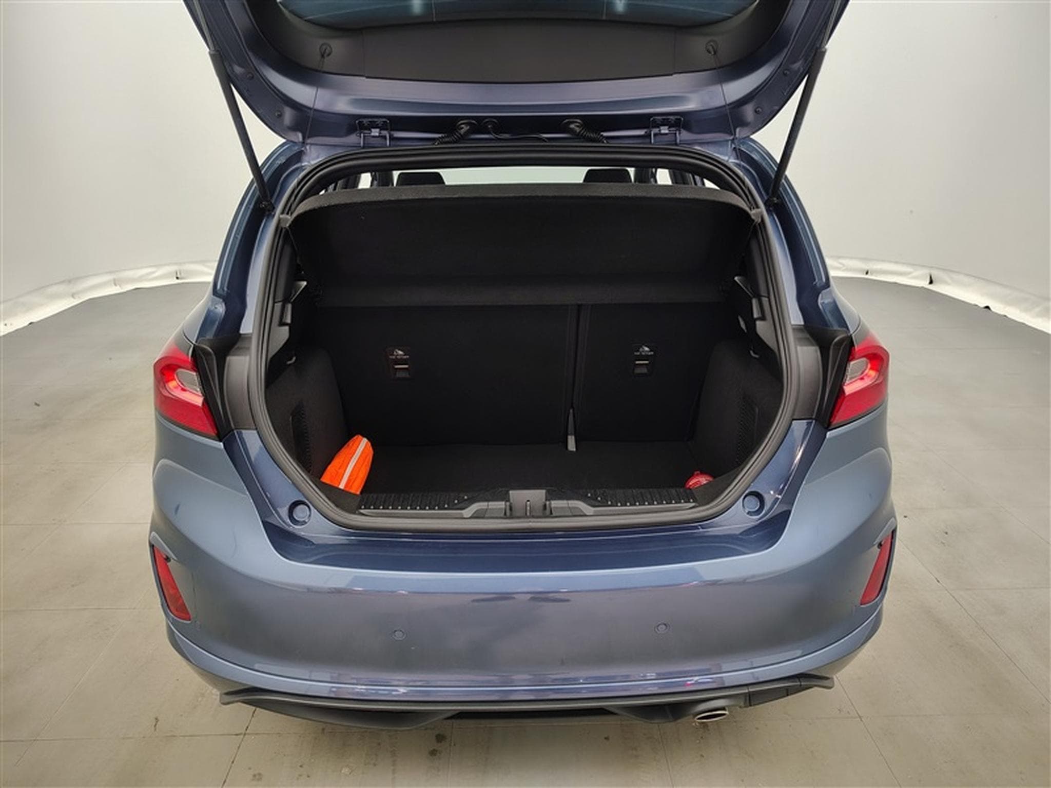 Ford Fiesta 1.0 EcoBoost ST-Line (2023) - Photo 14