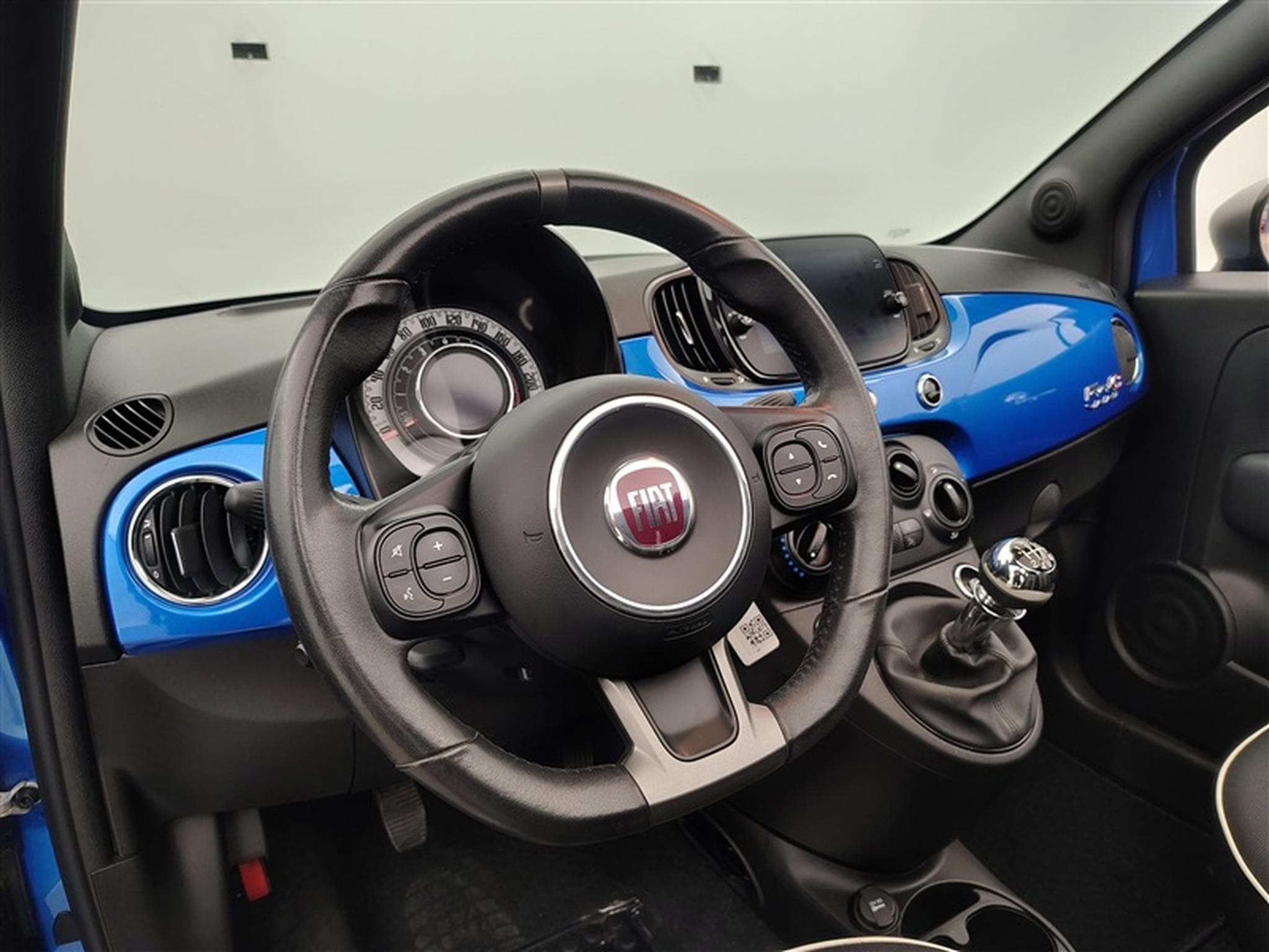 Fiat 500 1.0i MHEV Sport (2020) - Photo 8