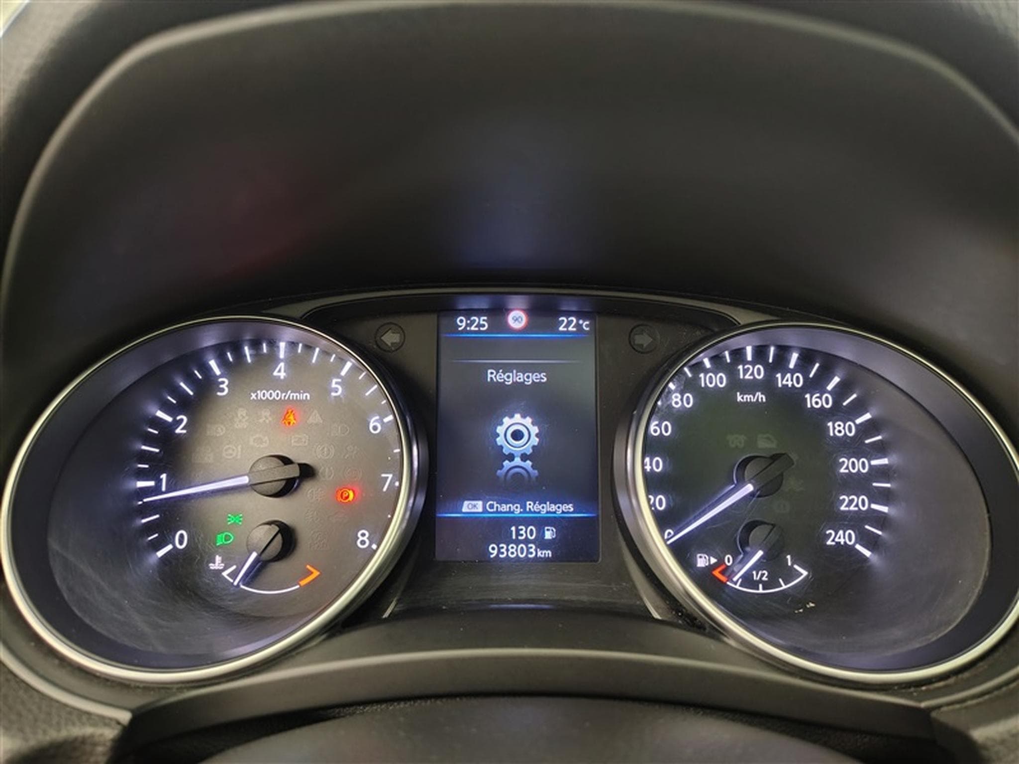 Nissan Qashqai 1.3 DIG-T N-Connecta (2019) - Photo 10