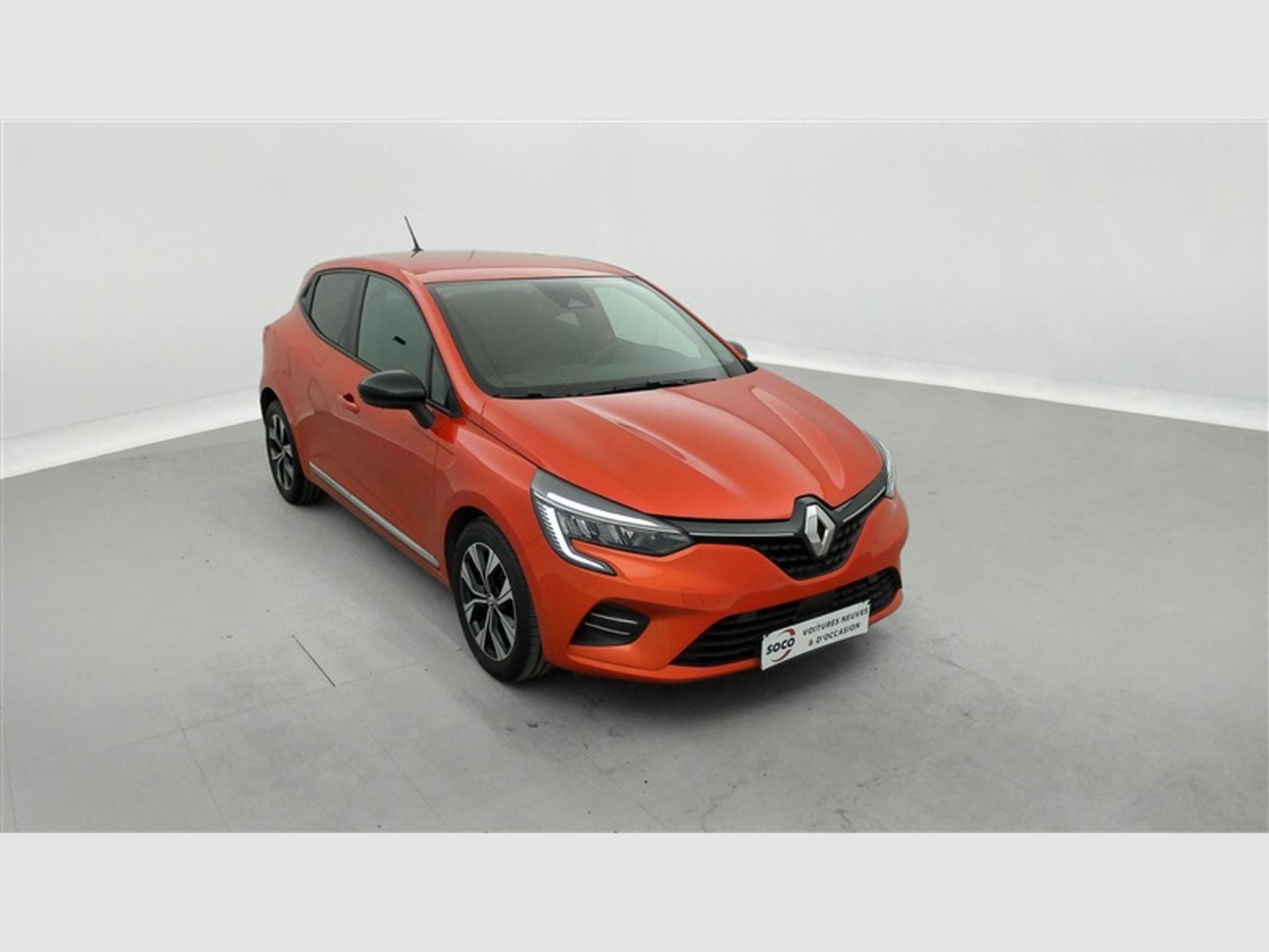 Renault Clio 1.0 TCe Evolution GPF (2023) - Photo 20