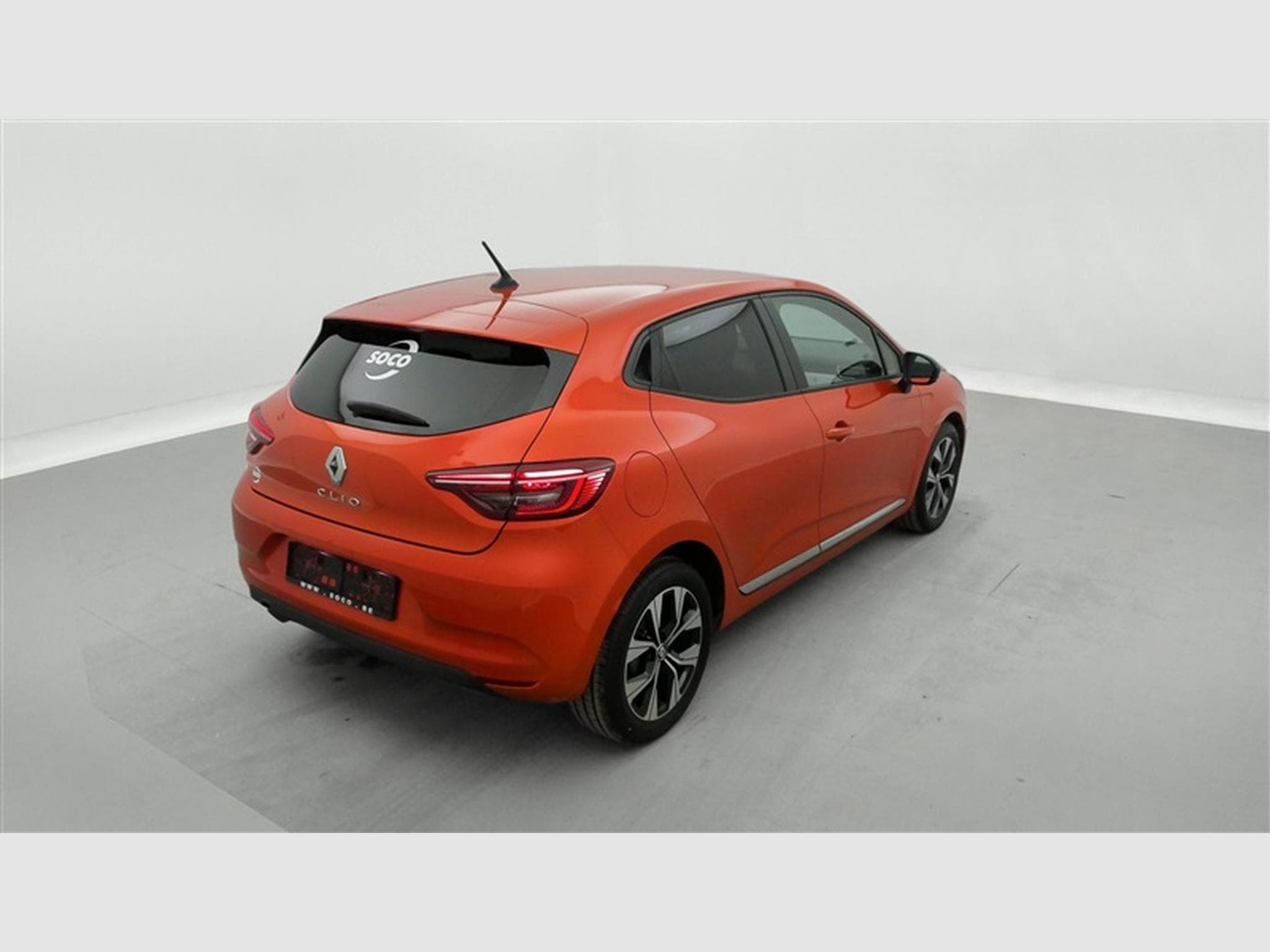 Renault Clio 1.0 TCe Evolution GPF (2023) - Photo 24