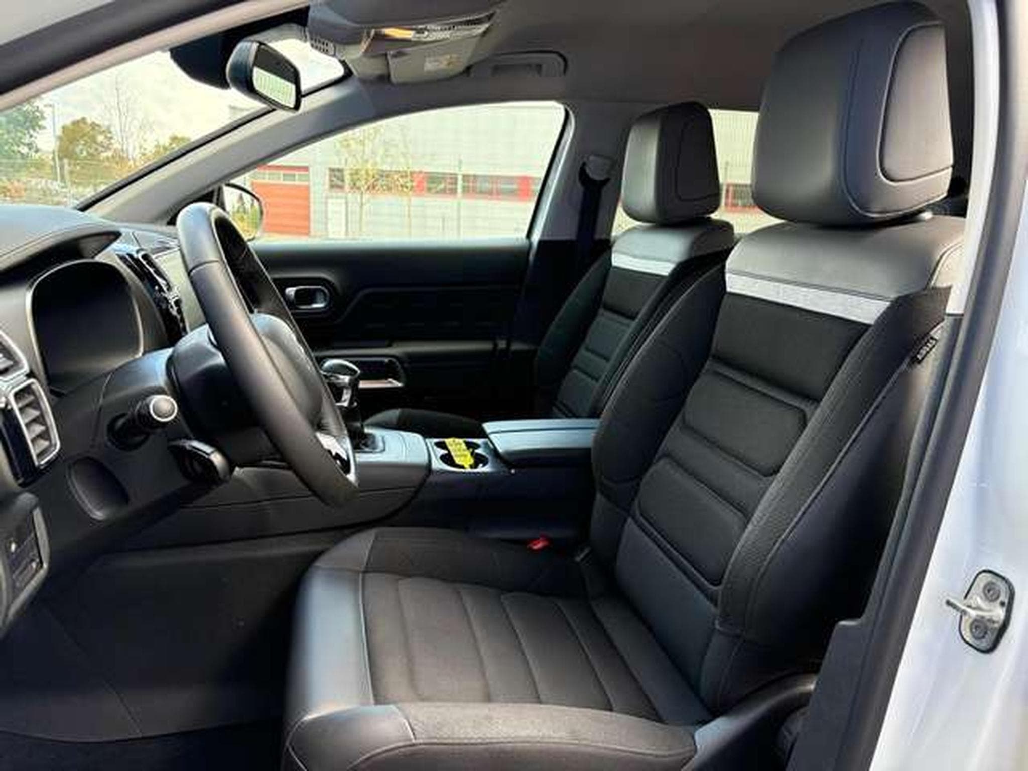 Citroen C5 Aircross C5 Aircross Pure Tech 130 PLUS BVM6 (2024) - Foto 5