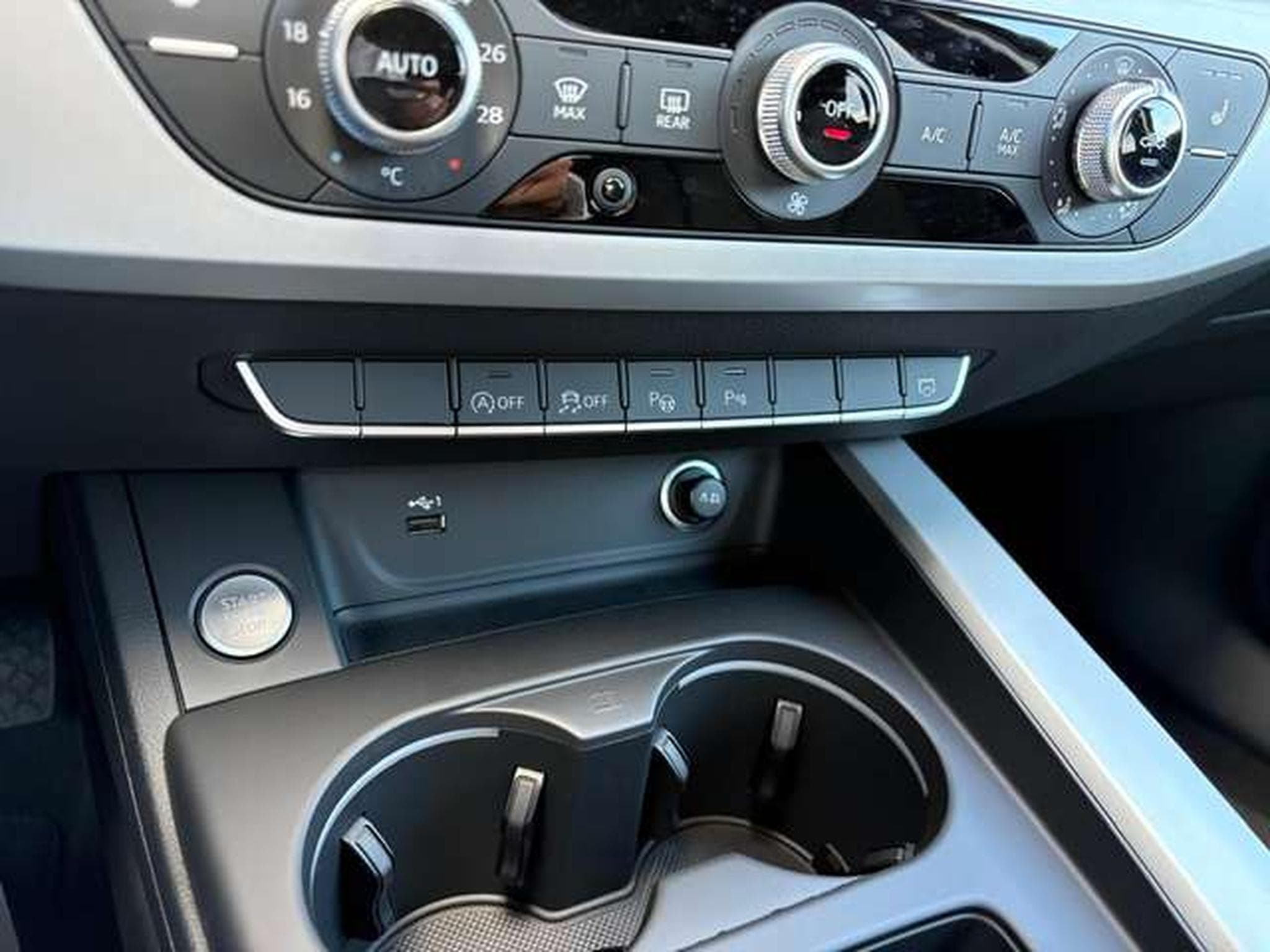 Audi A4 A4 Avant 2.5 TDI multitronic (2024) - Foto 12