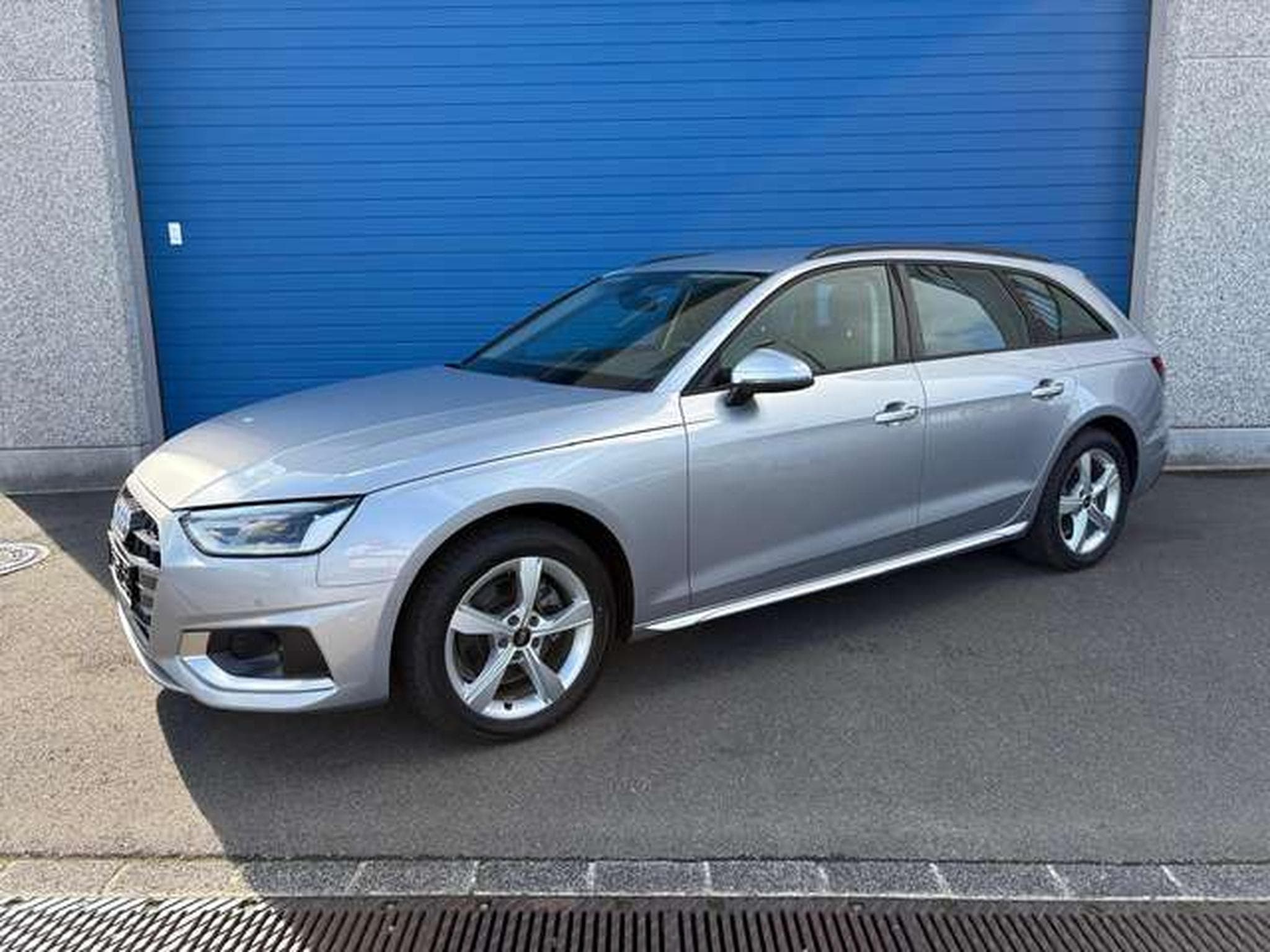 Audi A4 A4 Avant 2.5 TDI multitronic (2024) - Foto 2