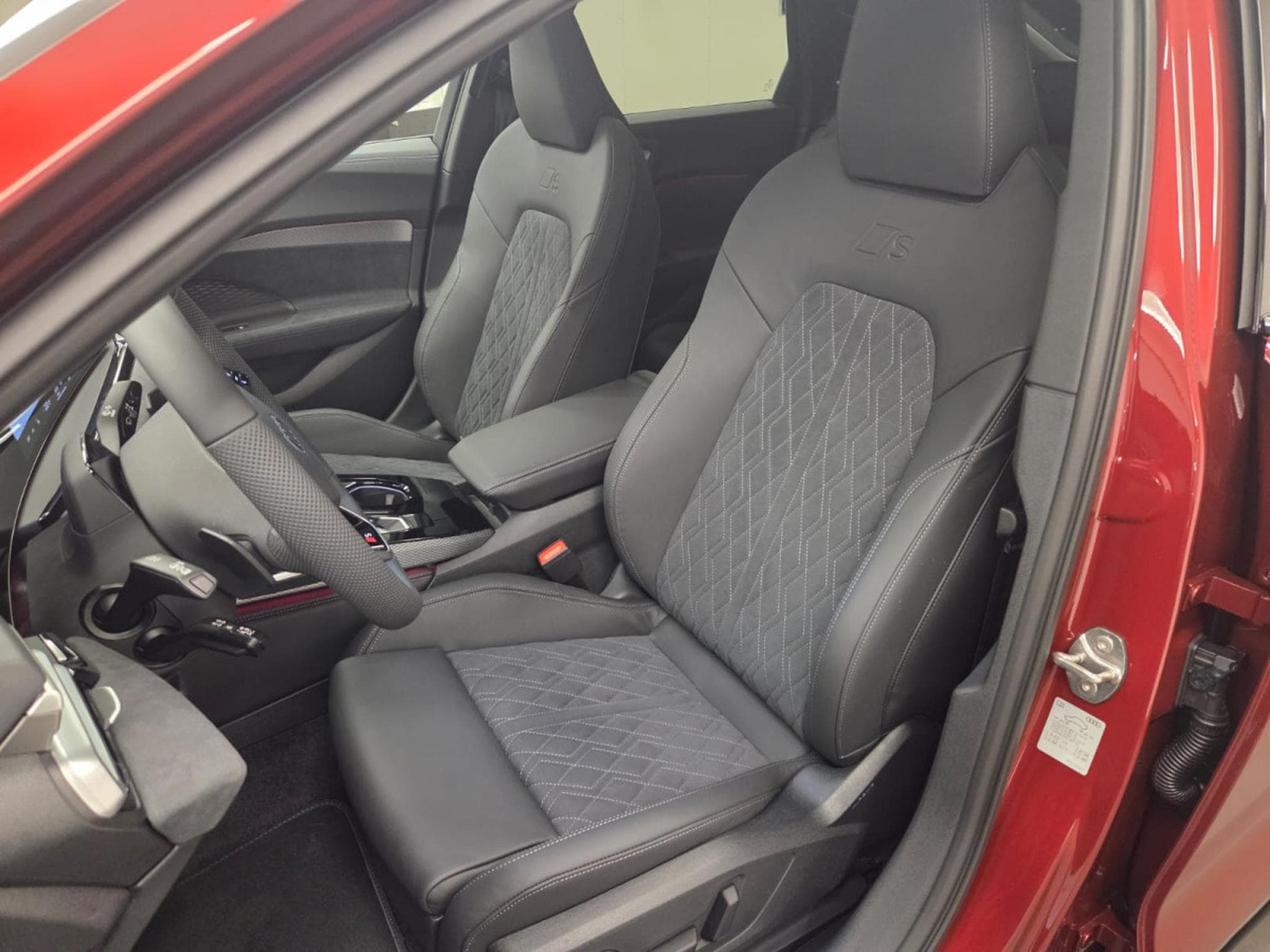 Audi S5 Berline TFSI quattro 367ch / 270kW Tiptronic (2026) - Foto 2