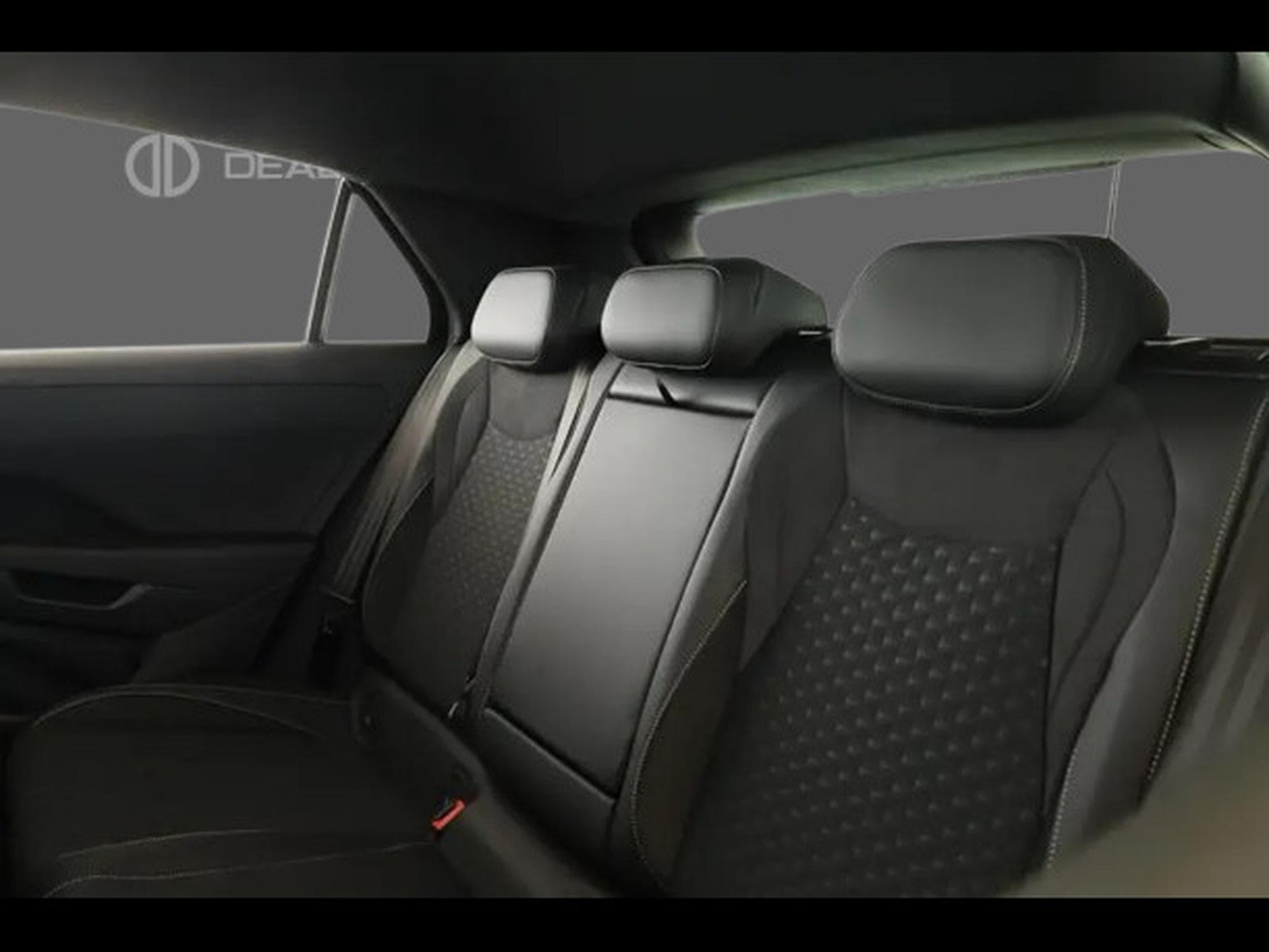 VW T-Roc 1.5 eTSI DSG R-Line (2026) - Foto 9