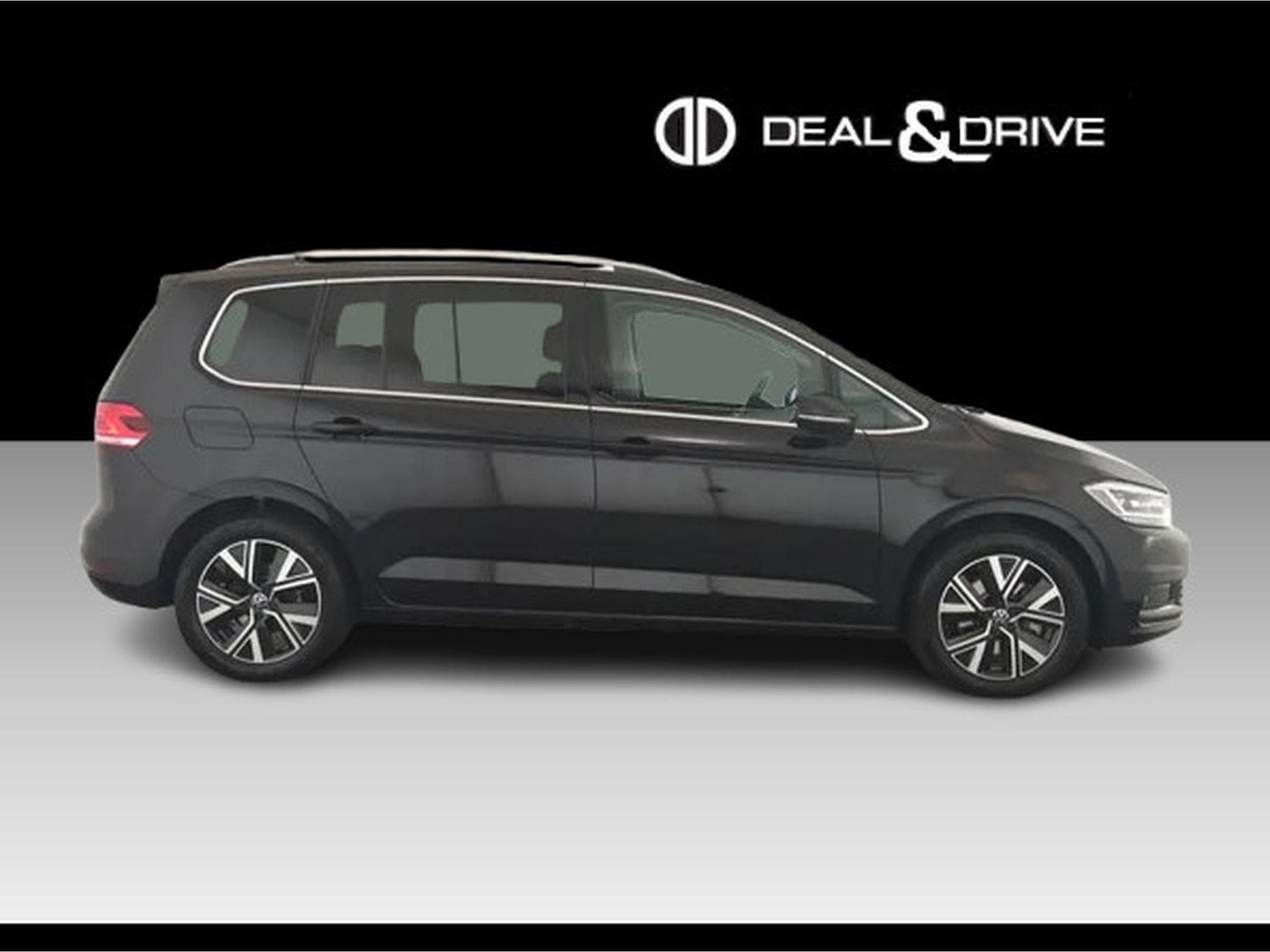 VW Touran 2.0 TDI DSG Highline 7 (2025) - Photo 3
