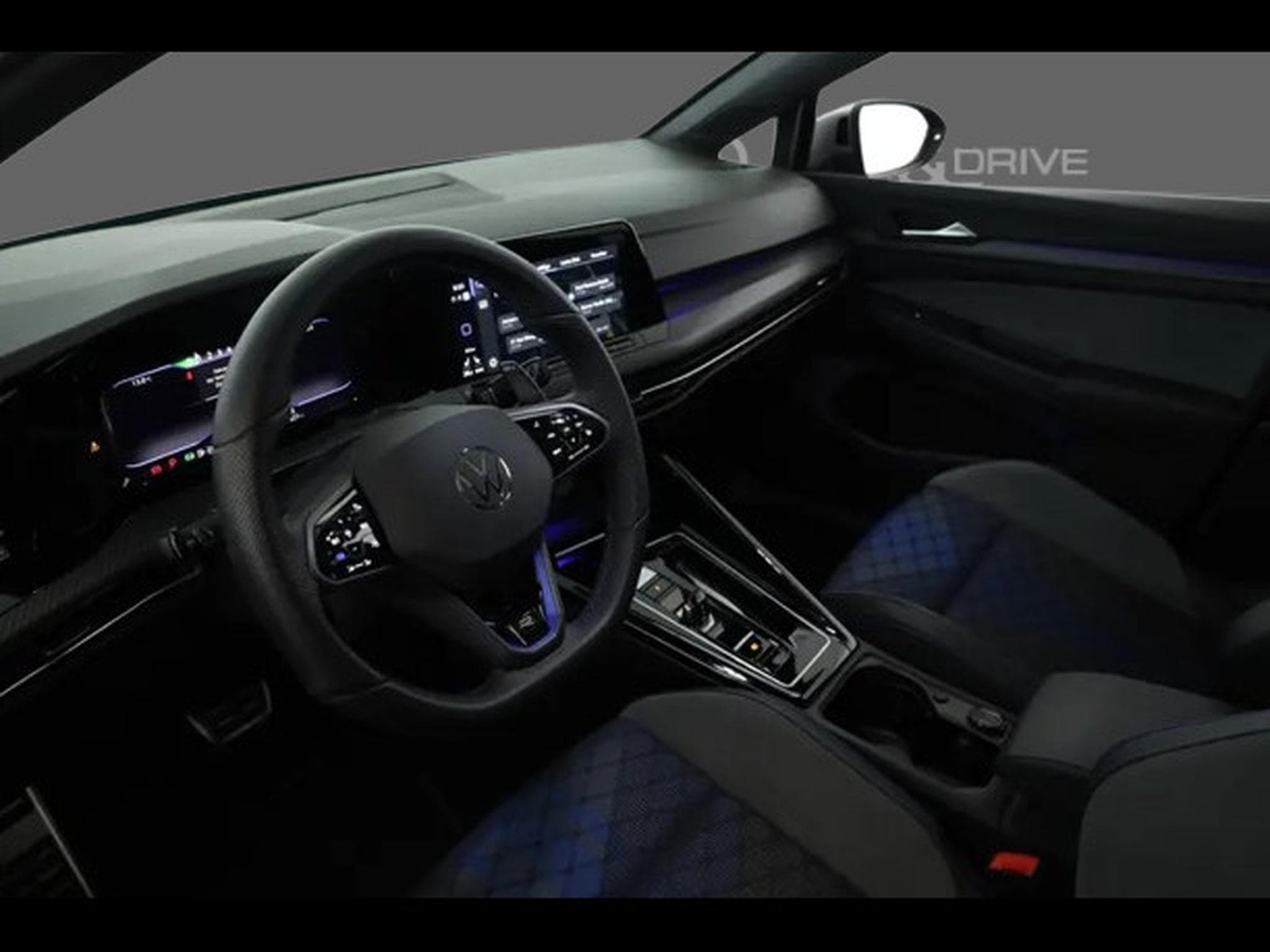 VW Golf R Performance 4M DSG (2024) - Photo 7