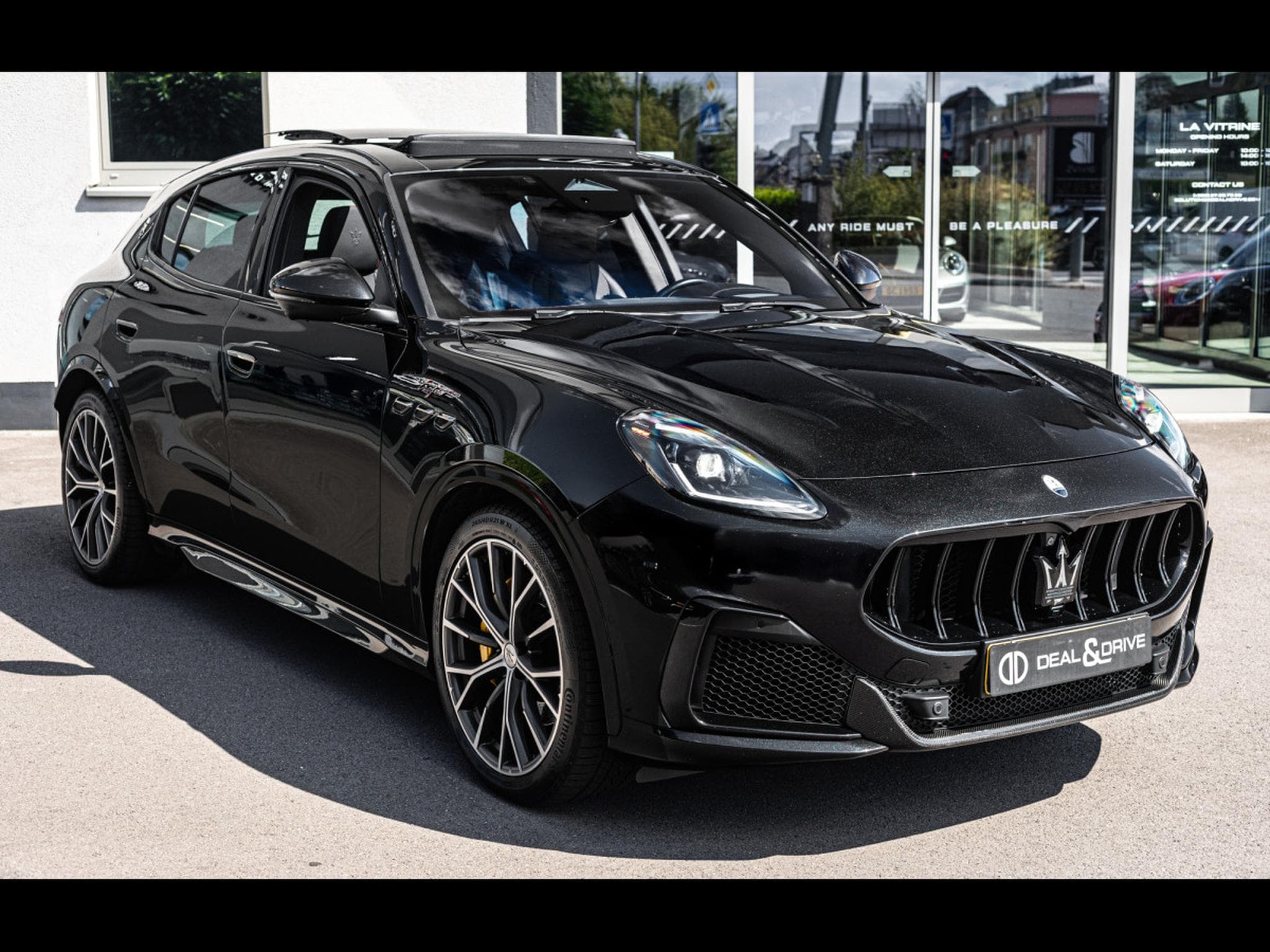 Maserati Grecale TROFEO V6 AWD (530 CH) - NERO TEMPESTA - MASERATI WARRANTY 1 (2022) - Foto 6