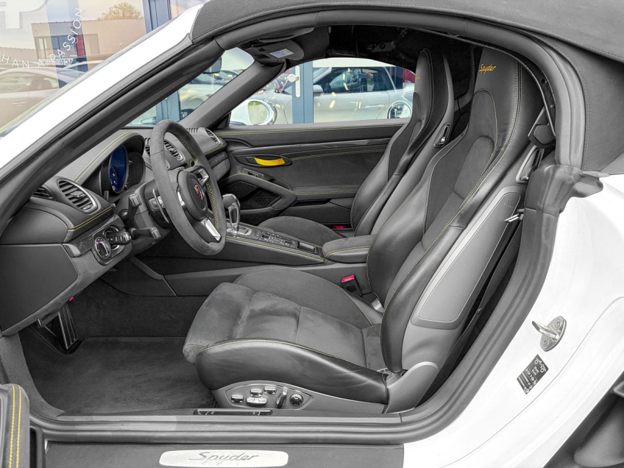 Porsche Boxster 718 Spyder 718 SPYDER/LED/KAMERA/20/CABRIOLET (2022) - Foto 5
