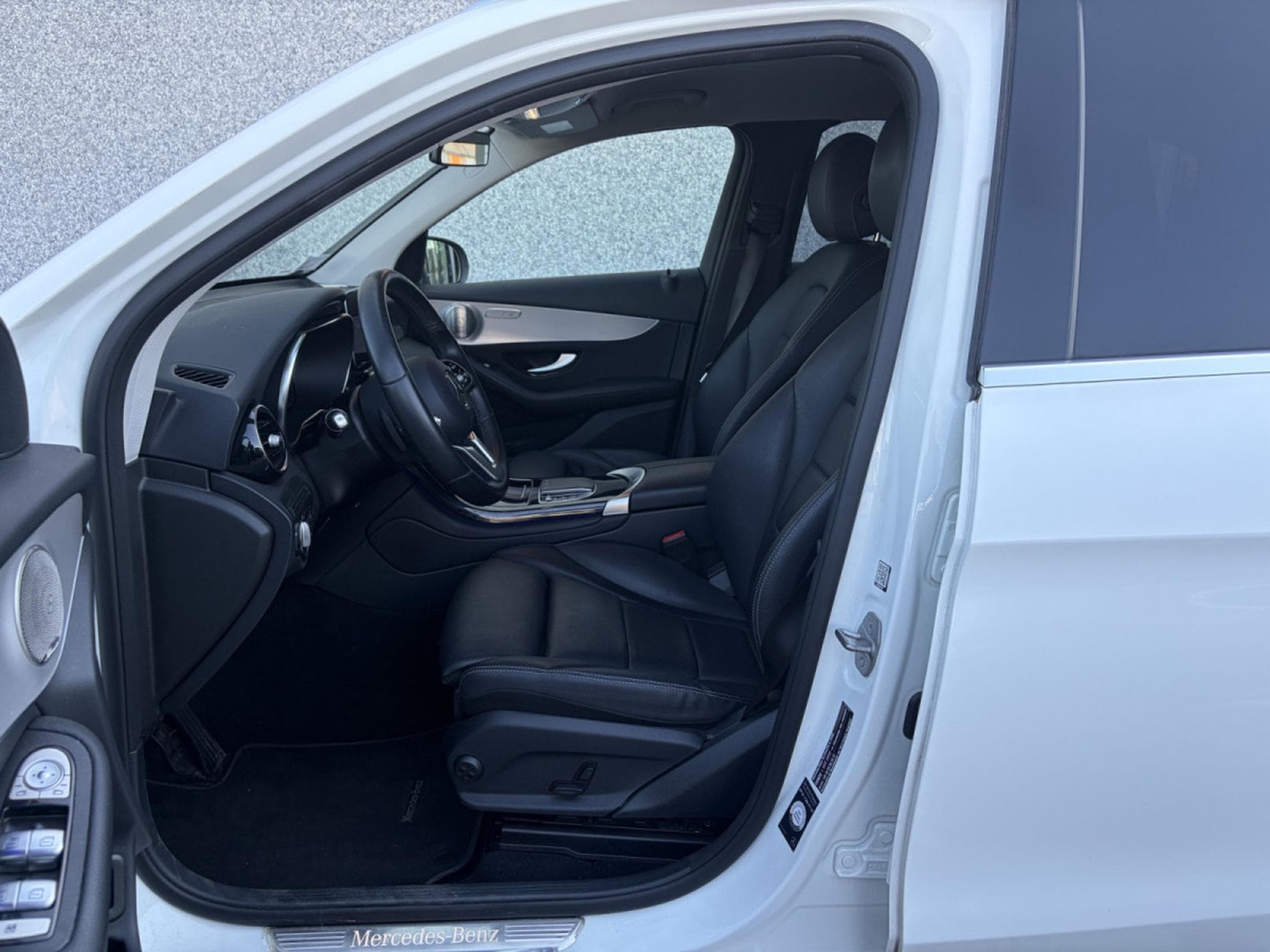 Mercedes GLC 300 GLC300e 4MATIC/ SUSPENSIONS PNEUMATIQUES/ BURMESTER/ AGILITY (2021) - Foto 5