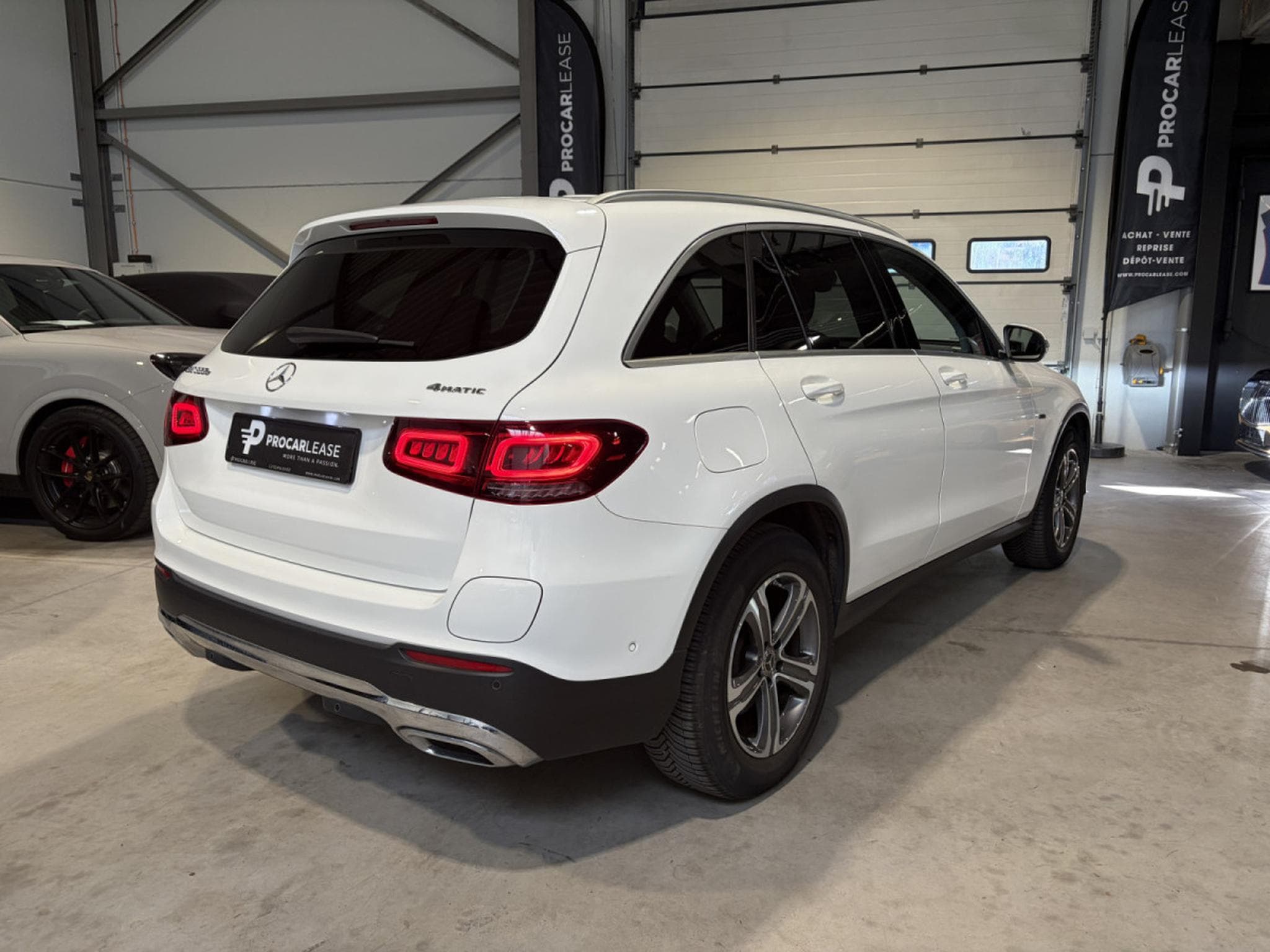 Mercedes GLC 300 GLC300e 4MATIC/ SUSPENSIONS PNEUMATIQUES/ BURMESTER/ AGILITY (2021) - Foto 7