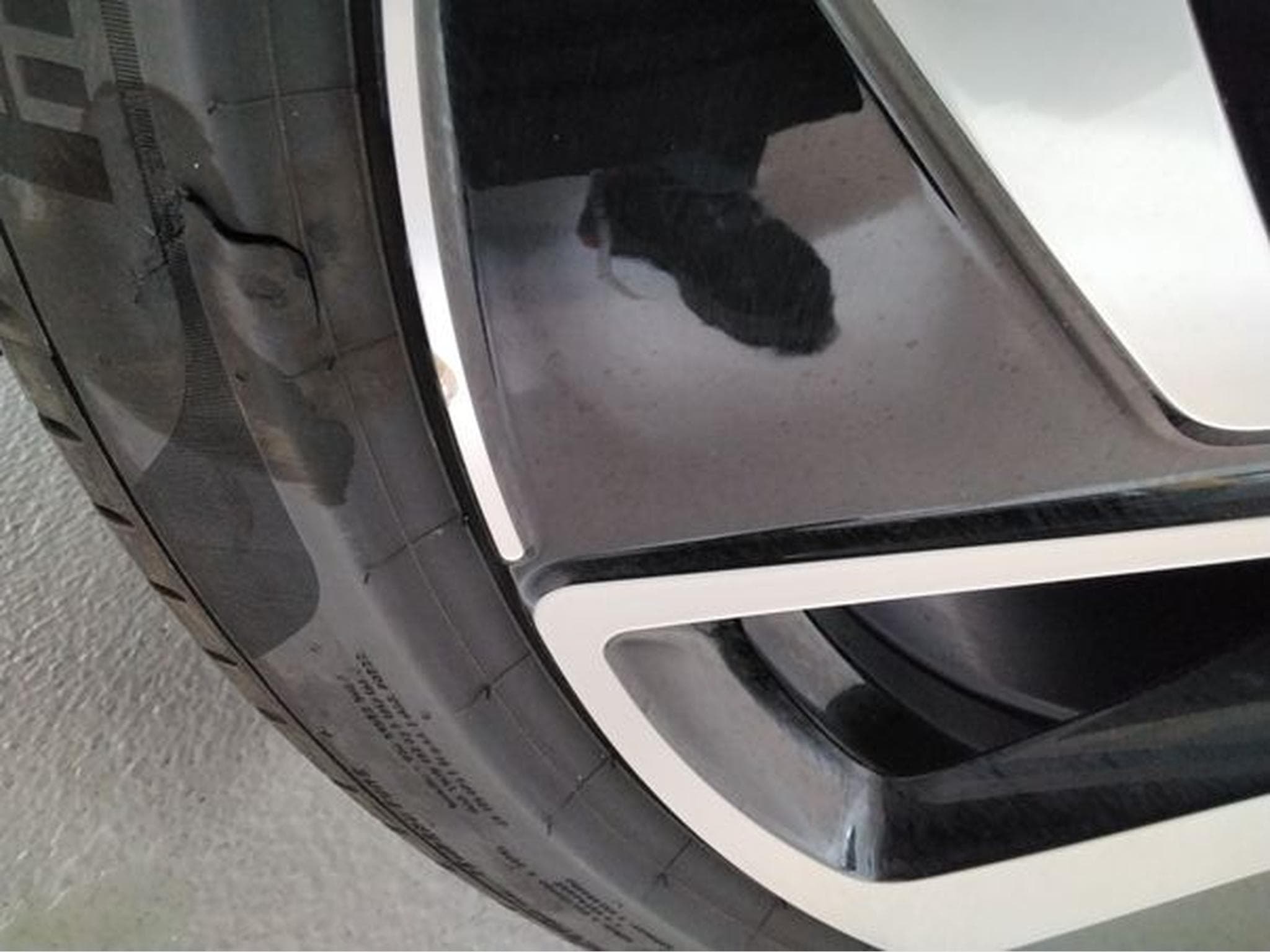 VW ID.7 GTX 4Motion Tourer (2025) - Photo 19