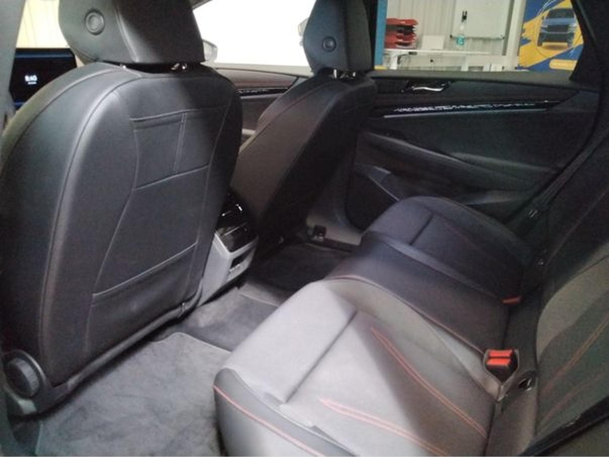 VW ID.7 GTX 4Motion Tourer (2025) - Photo 7
