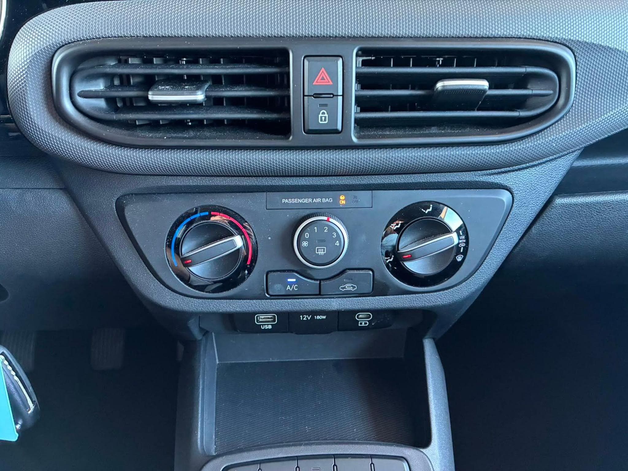 Hyundai i10 Comfort (2025) - Photo 19
