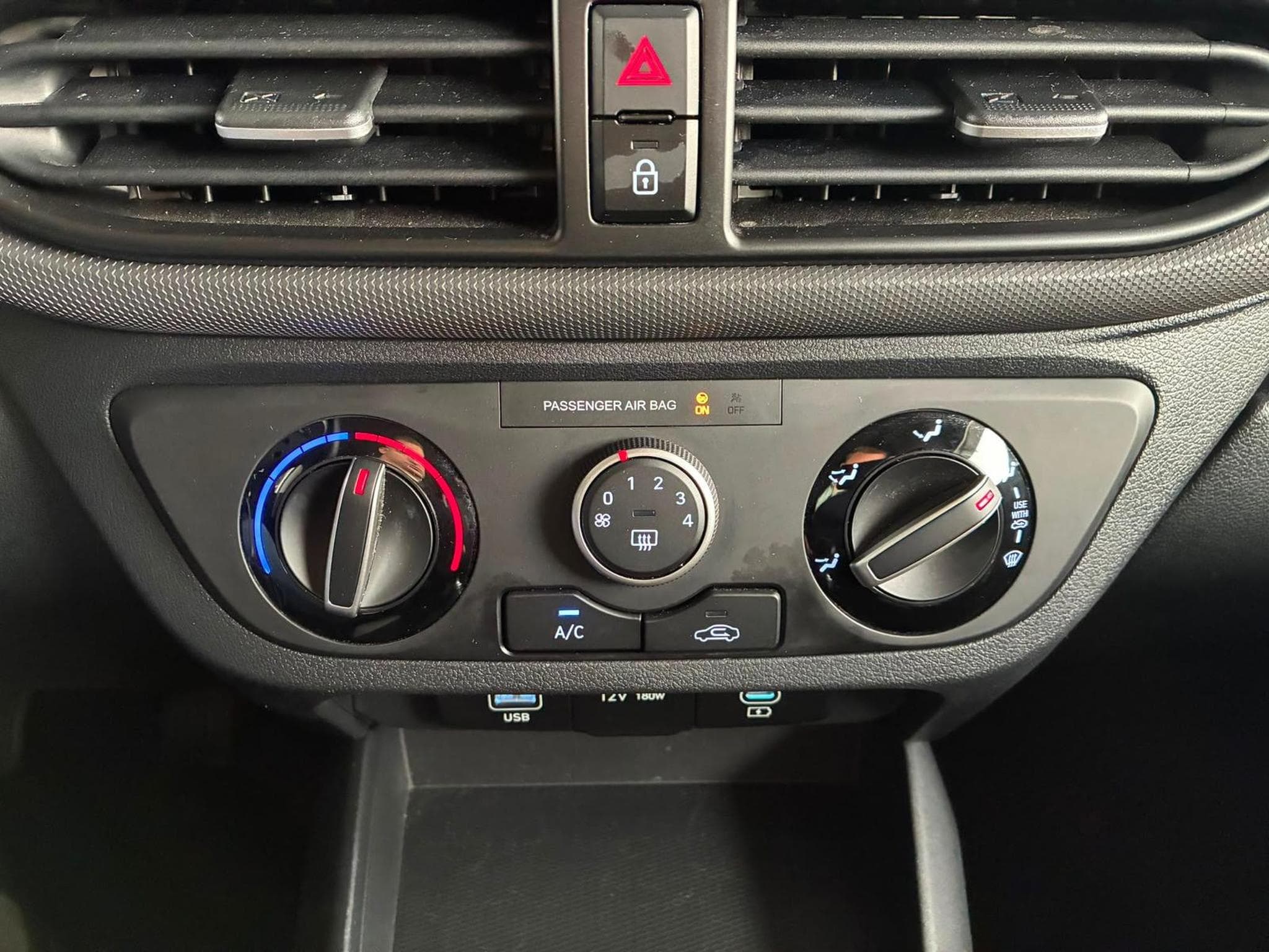 Hyundai i10 Comfort (2025) - Photo 20