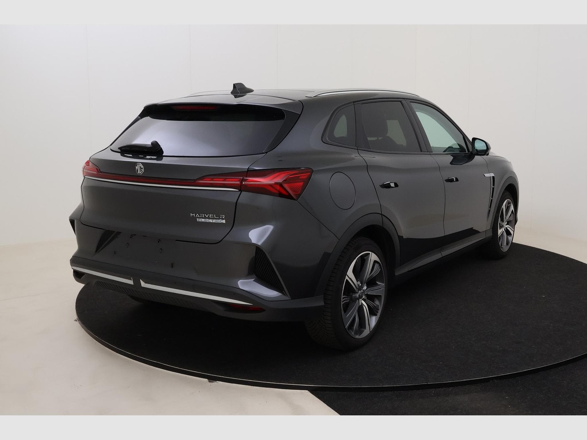 Mg Marvel R Luxury (2024) - Photo 6