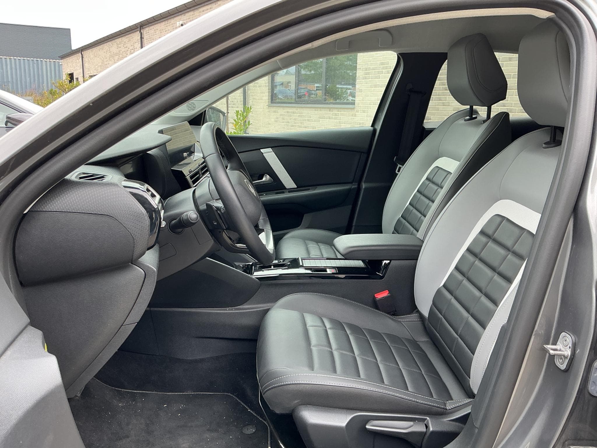 Citroen C4 Max (2025) - Photo 5