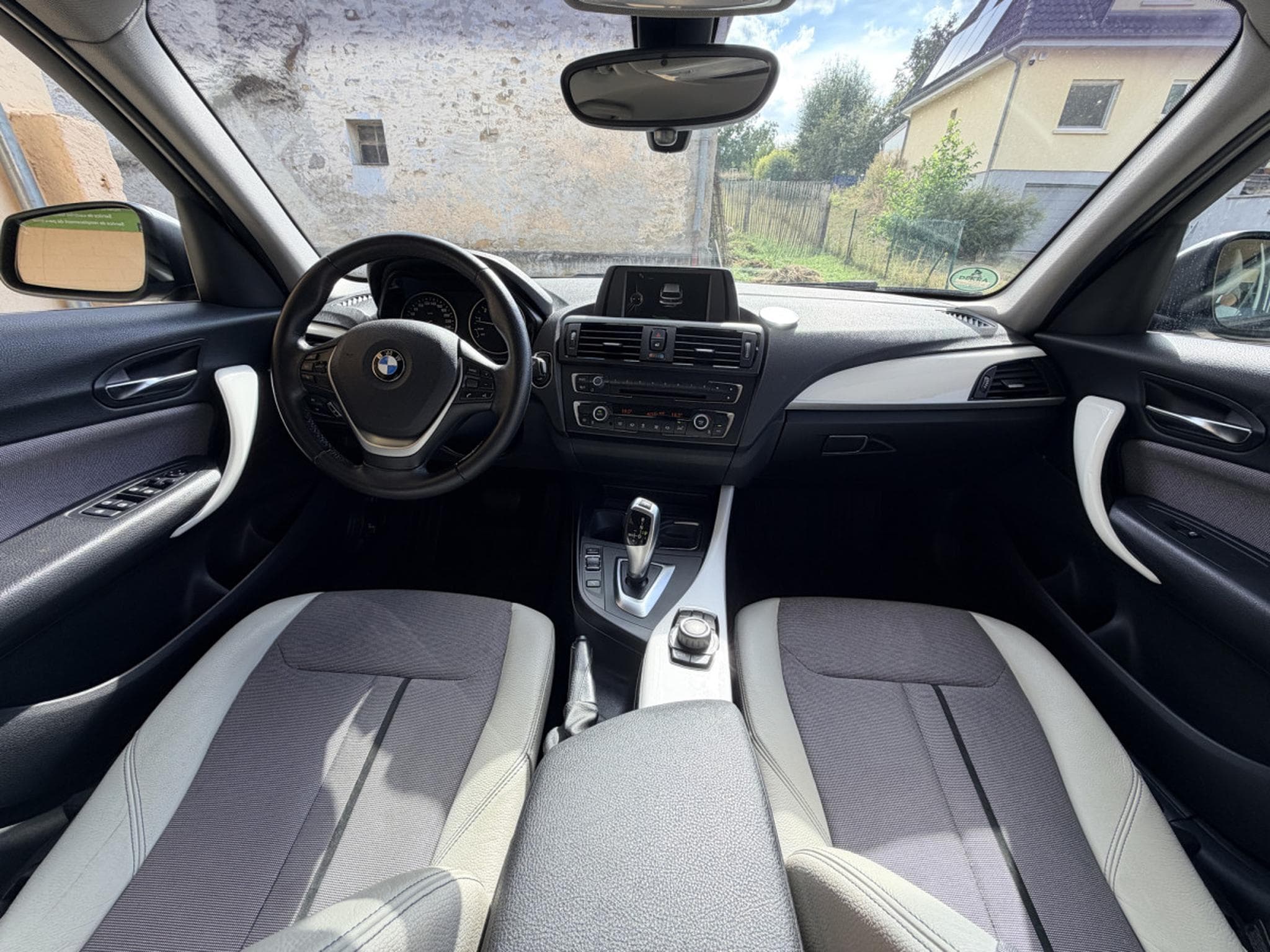 BMW 118 i URBAN Automatique 170cv (2014) - Photo 10
