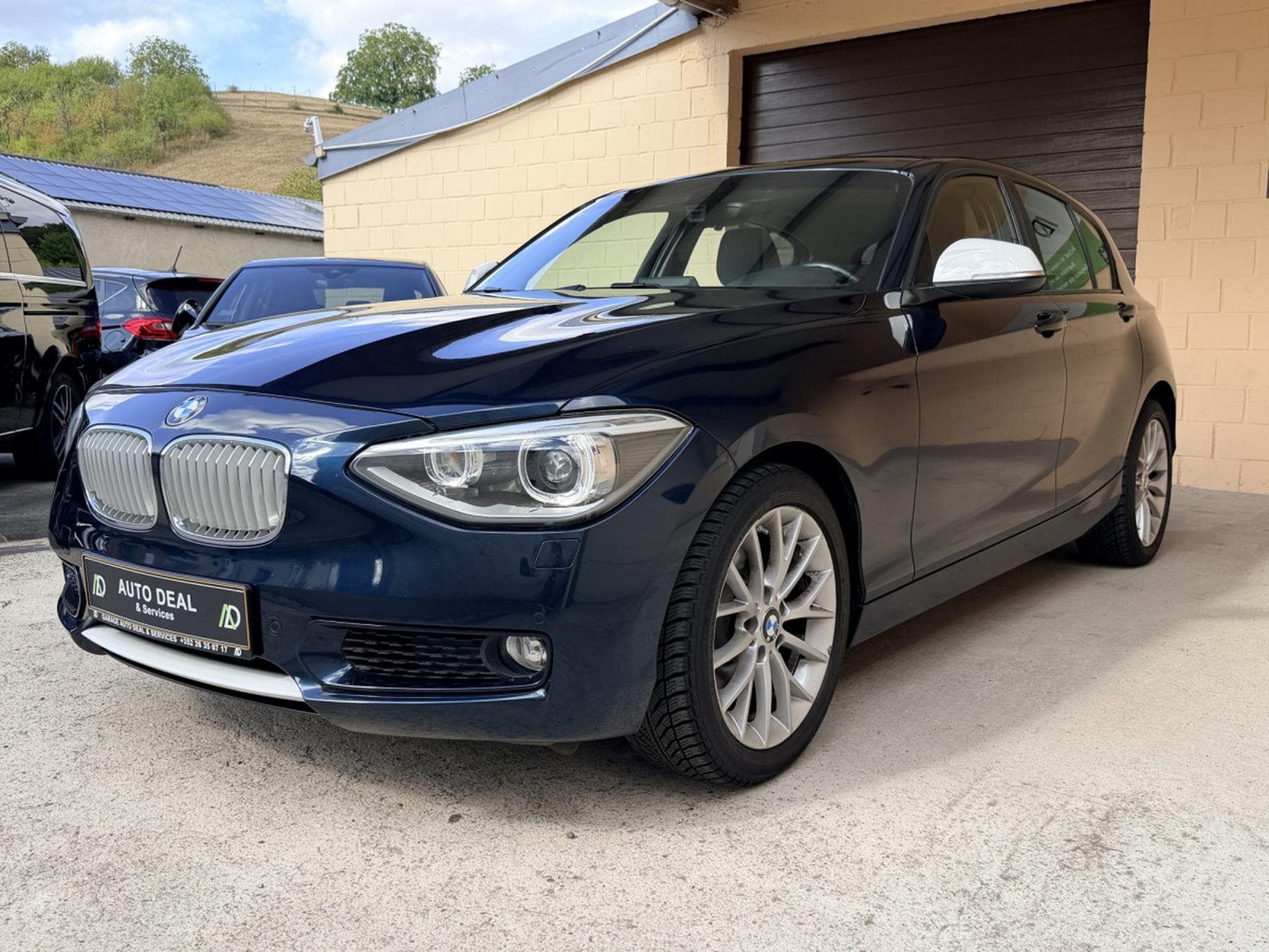 BMW 118 i URBAN Automatique 170cv (2014) - Photo 3