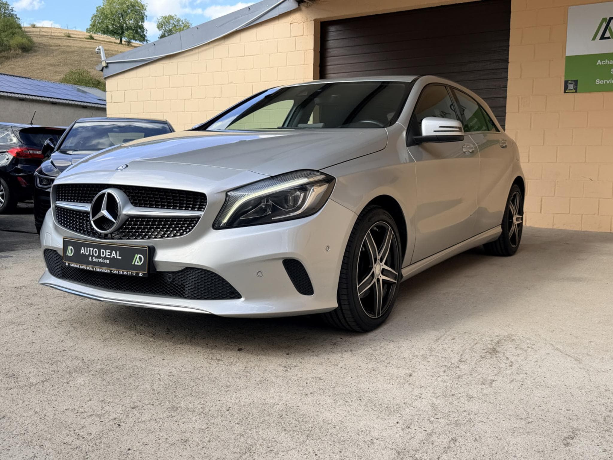 Mercedes A 200 d Urban 136cv (2016) - Photo 3