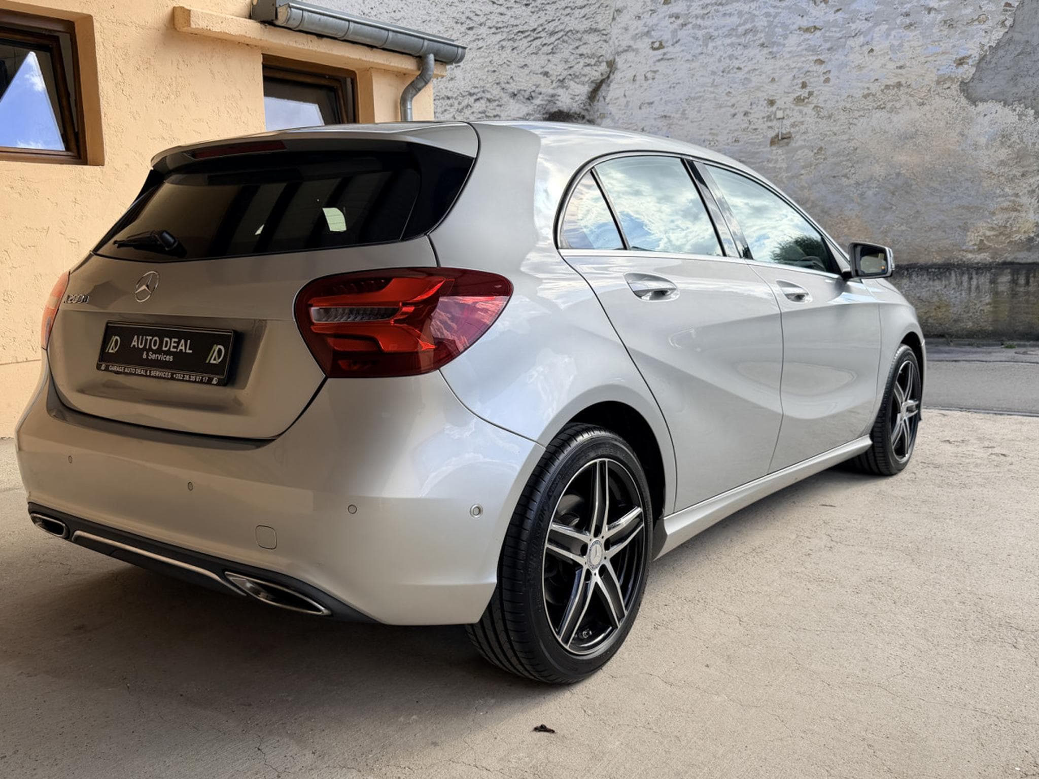 Mercedes A 200 d Urban 136cv (2016) - Photo 5